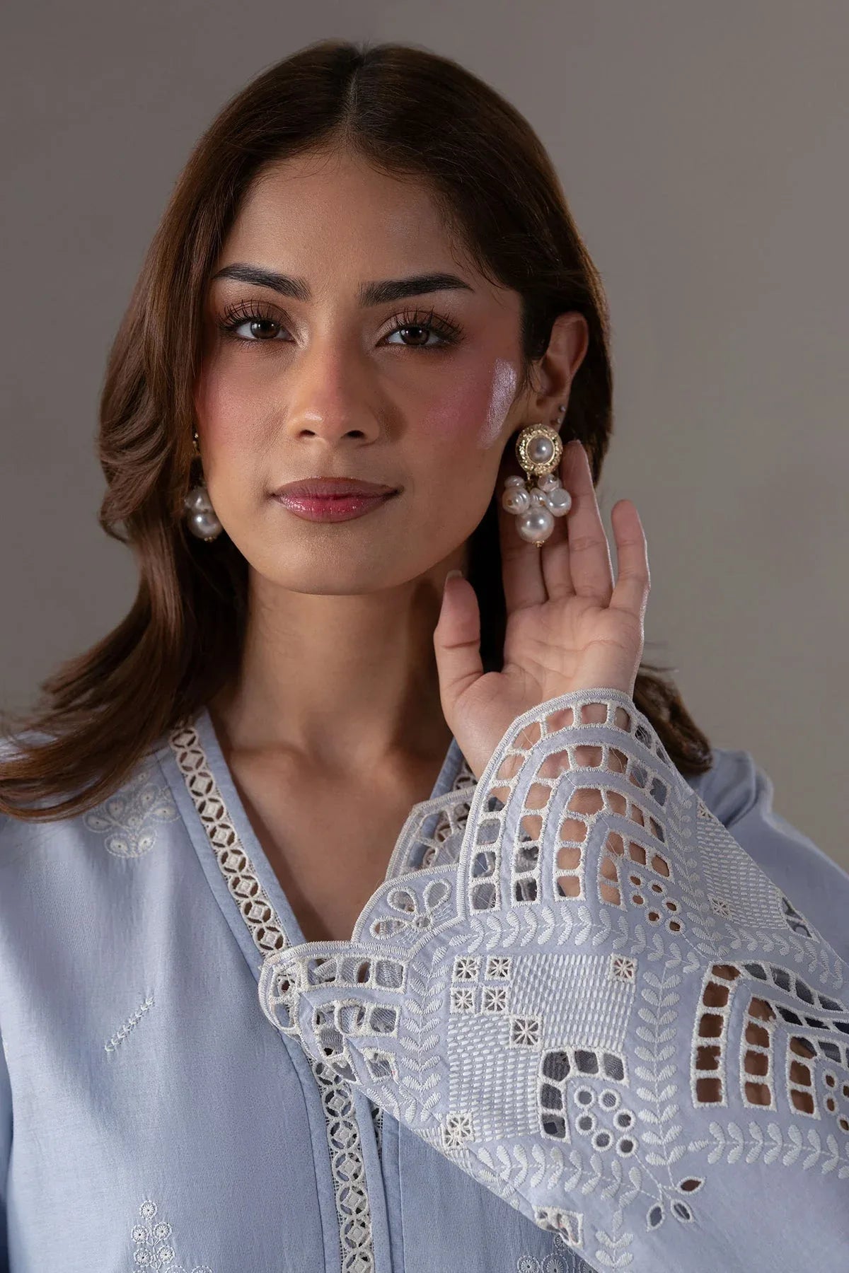 Akbar Aslam | Pret Lawn | Misty - Aqsa Fabrics