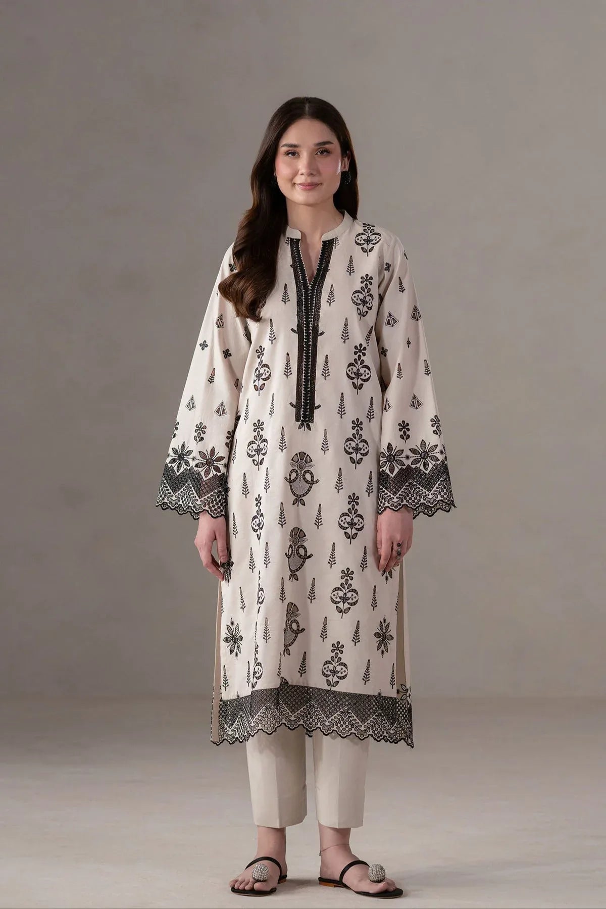 Akbar Aslam | Pret Lawn | Slate - Aqsa Fabrics