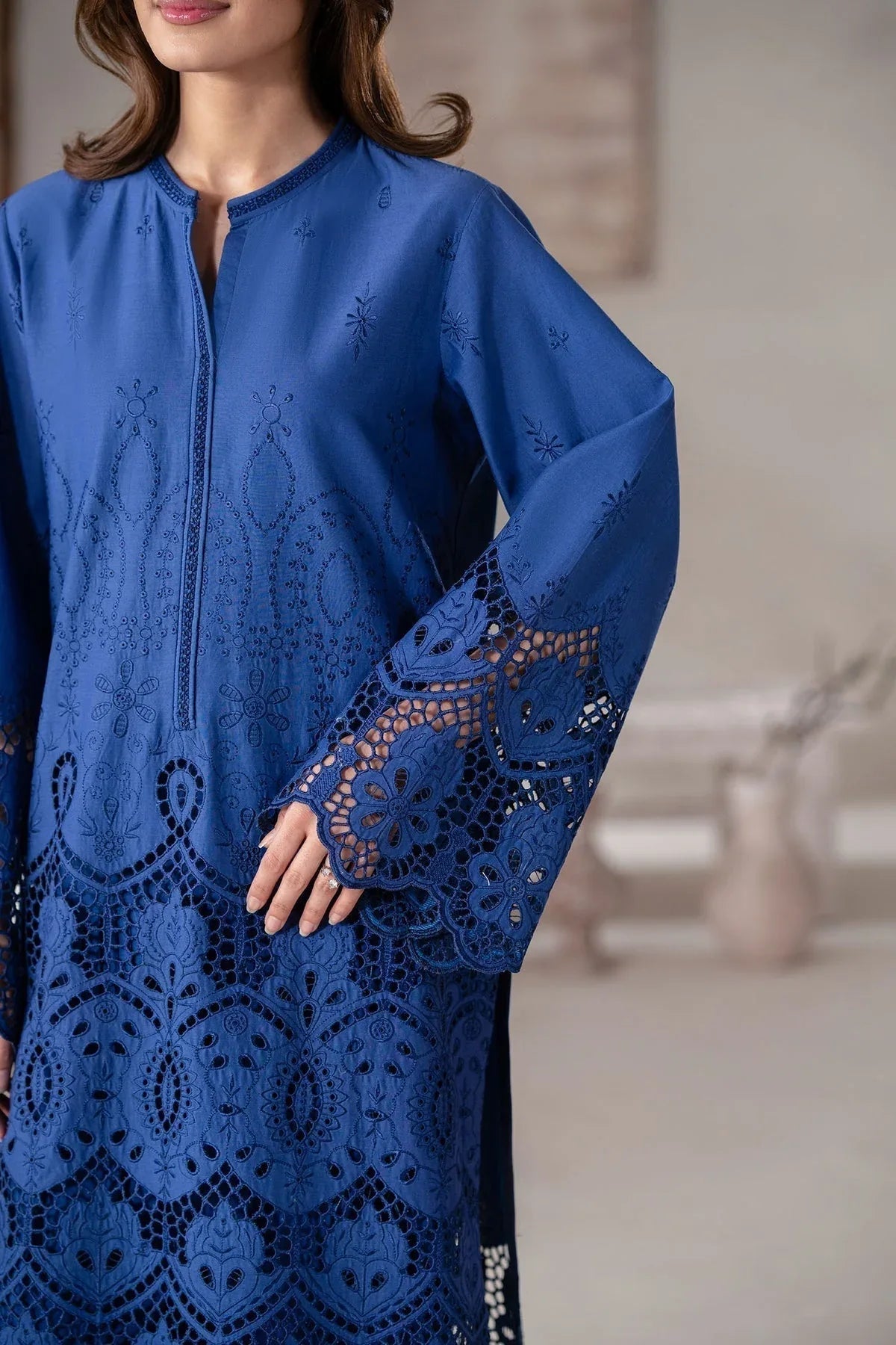 Akbar Aslam | Pret Lawn | Vanta - Aqsa Fabrics