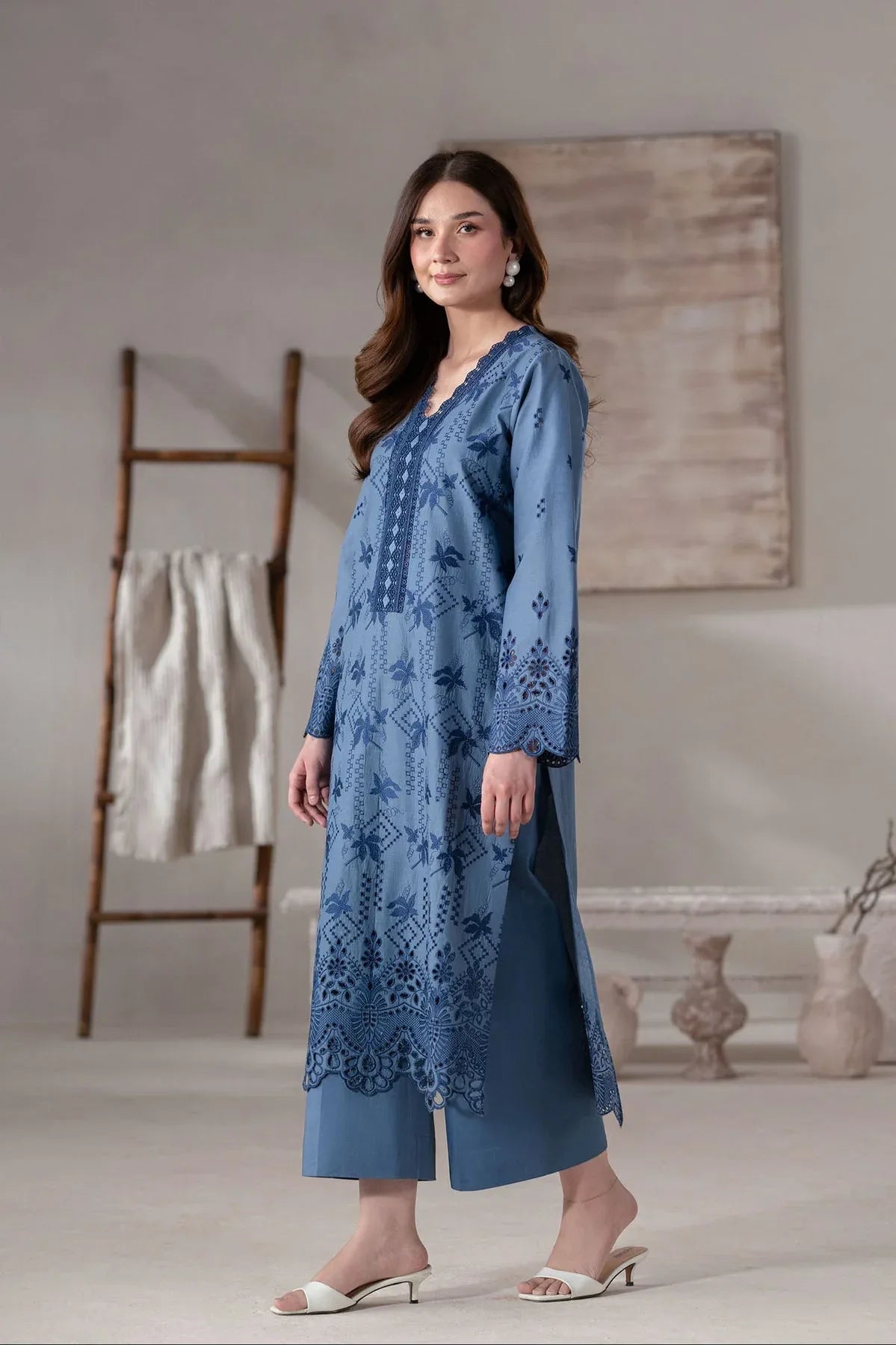 Akbar Aslam | Pret Lawn | Aven - Aqsa Fabrics
