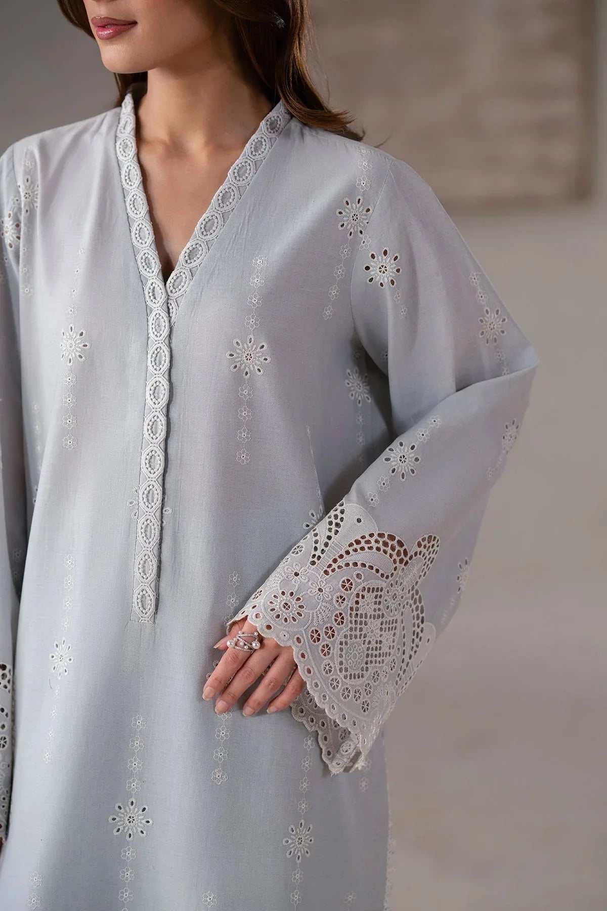 Akbar Aslam | Pret Lawn | Aithra - Aqsa Fabrics