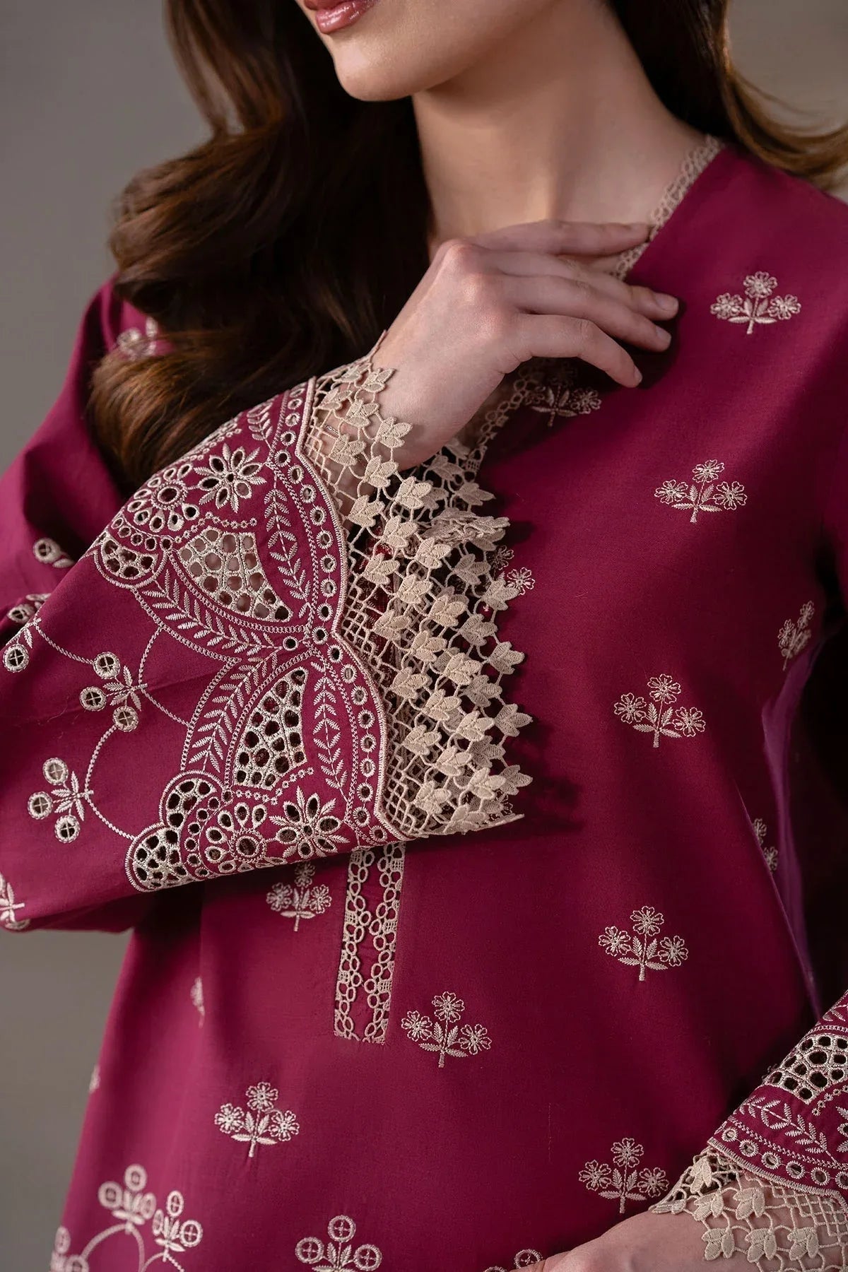 Akbar Aslam | Pret Lawn | Raven - Aqsa Fabrics