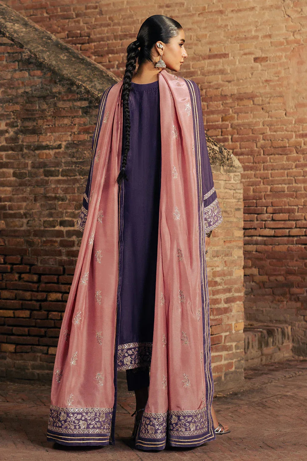 Maryum N Maria | Gulshan e Makhmal | MAËLLE - MSS5606 - Aqsa Fabrics
