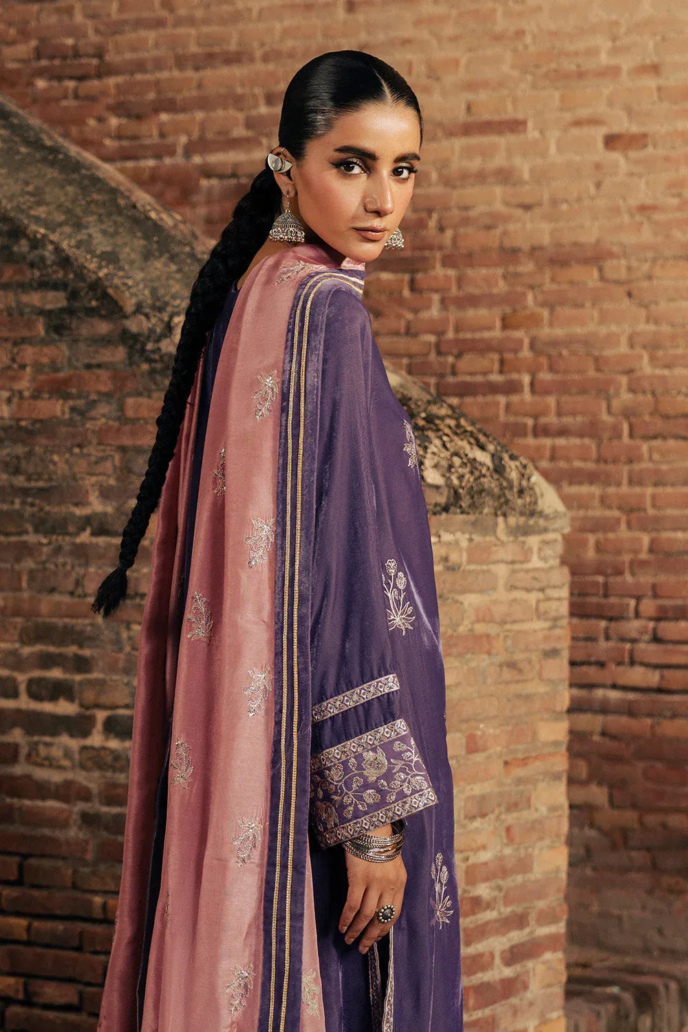 Maryum N Maria | Gulshan e Makhmal | MAËLLE - MSS5606 - Aqsa Fabrics