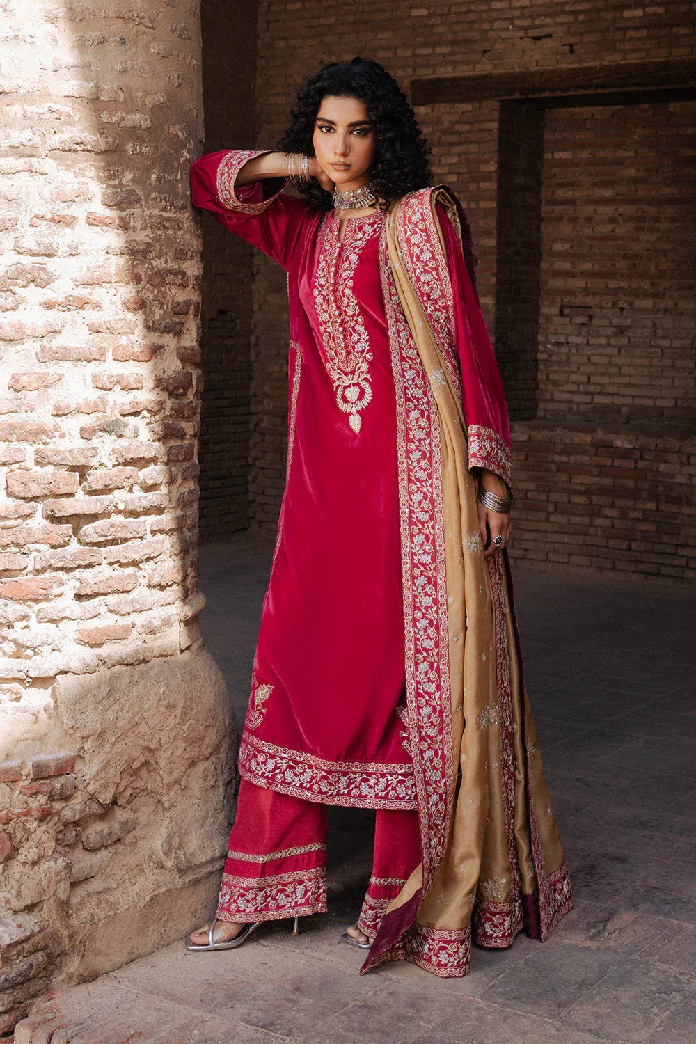 Maryum N Maria | Gulshan e Makhmal | BENOÎTE - MWS5887 - Aqsa Fabrics