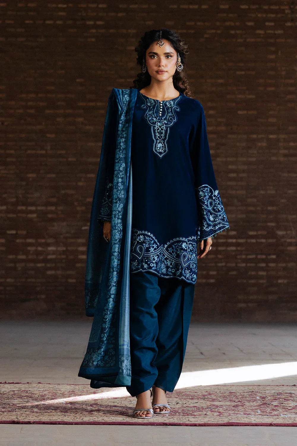 Maryum N Maria | Gulshan e Makhmal | CAPUCINE - MWS5888 - Aqsa Fabrics