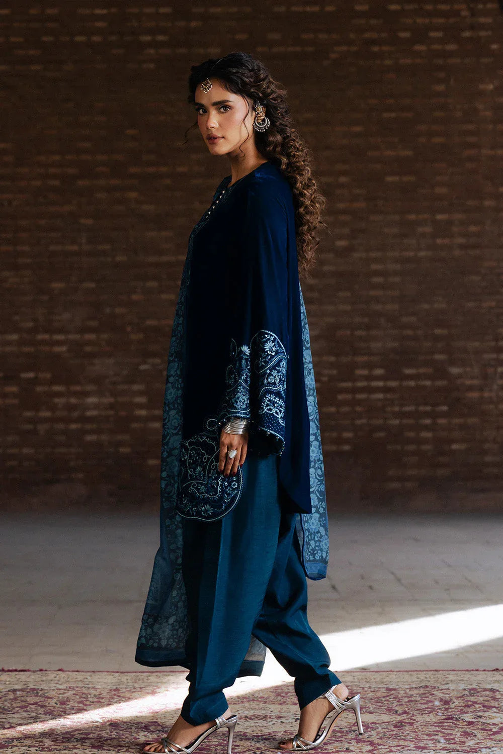 Maryum N Maria | Gulshan e Makhmal | CAPUCINE - MWS5888 - Aqsa Fabrics