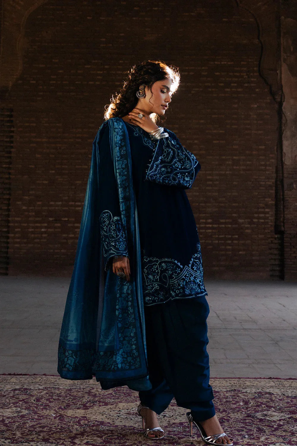 Maryum N Maria | Gulshan e Makhmal | CAPUCINE - MWS5888 - Aqsa Fabrics