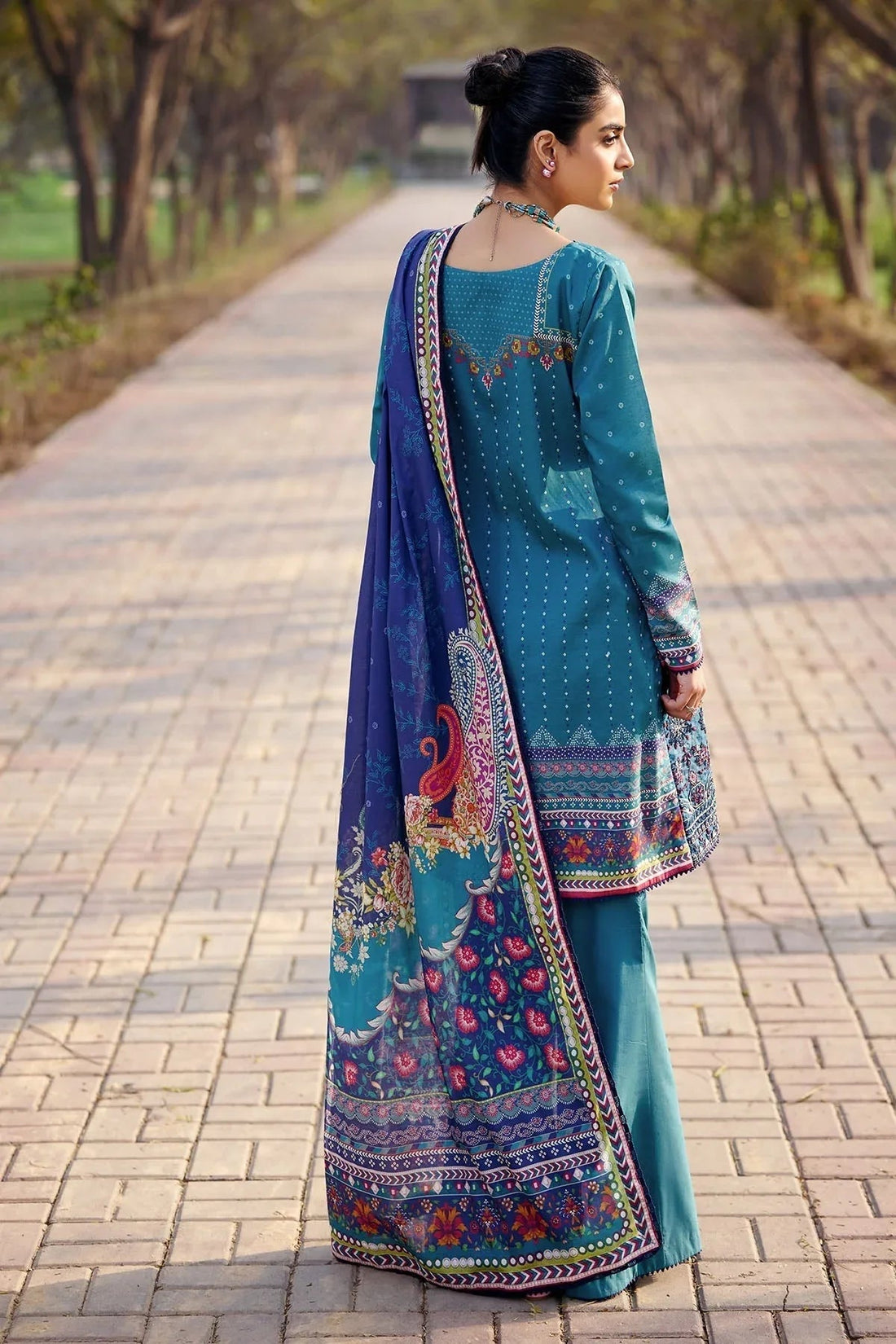 Motifz | Umang Lawn | 3556-SENA - Aqsa Fabrics