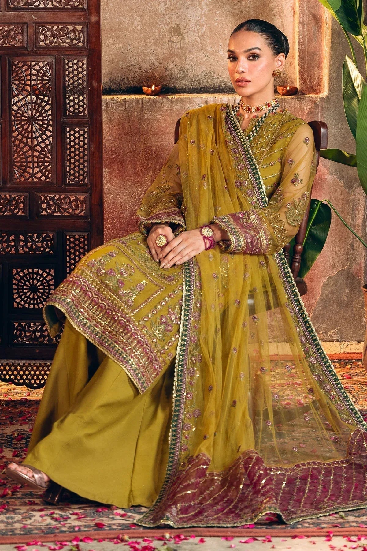 Motifz | Luxury Formals | 4824-ALMAS - Aqsa Fabrics