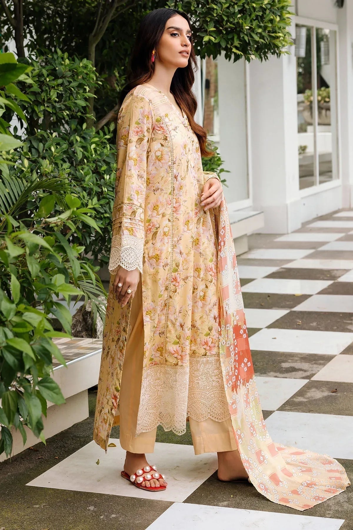 Motifz | Umang Lawn | 4890-UMAIMA - Aqsa Fabrics
