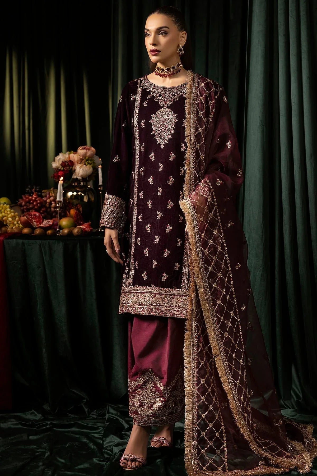 Motifz | Velvet Formals | 5095-MAZNEEN - Aqsa Fabrics