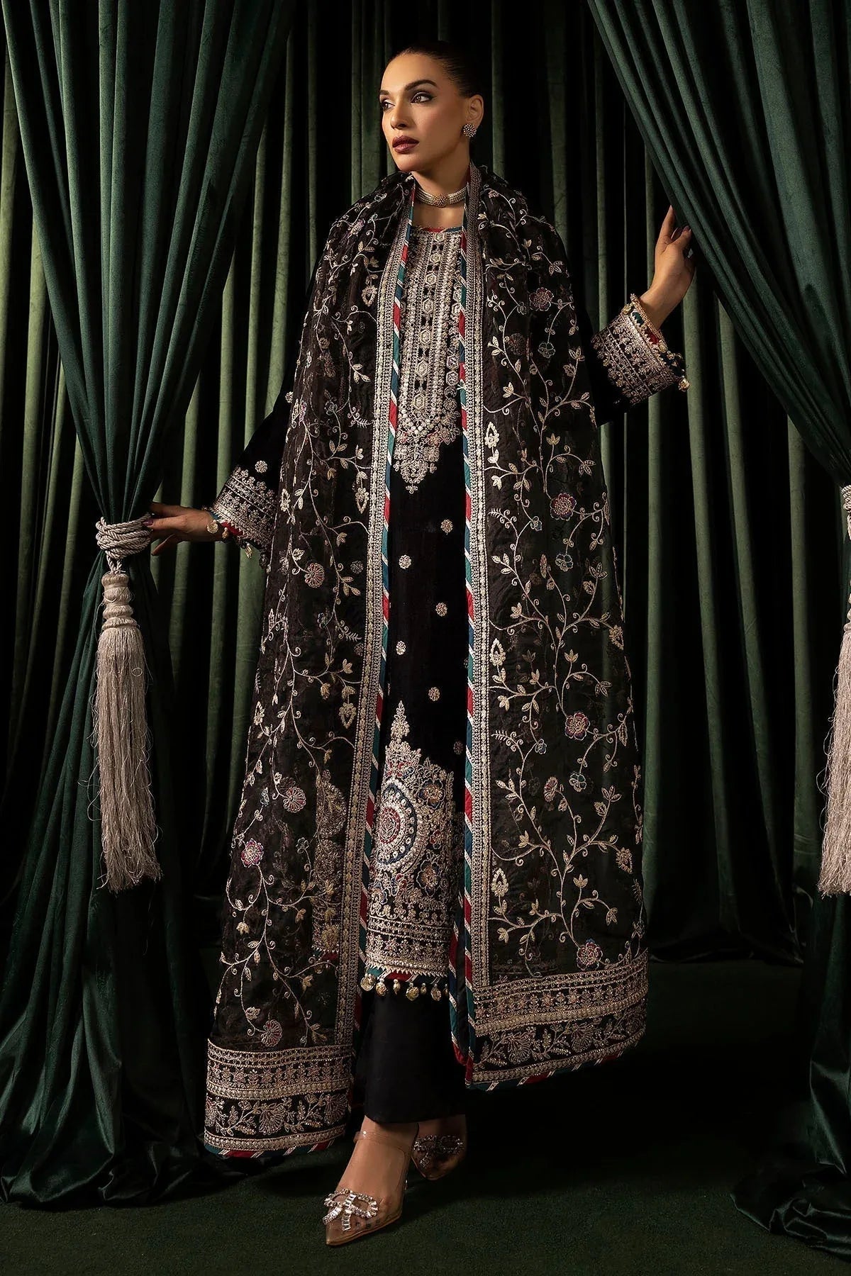 Motifz | Velvet Formals | 5098-FARZEEN - Aqsa Fabrics