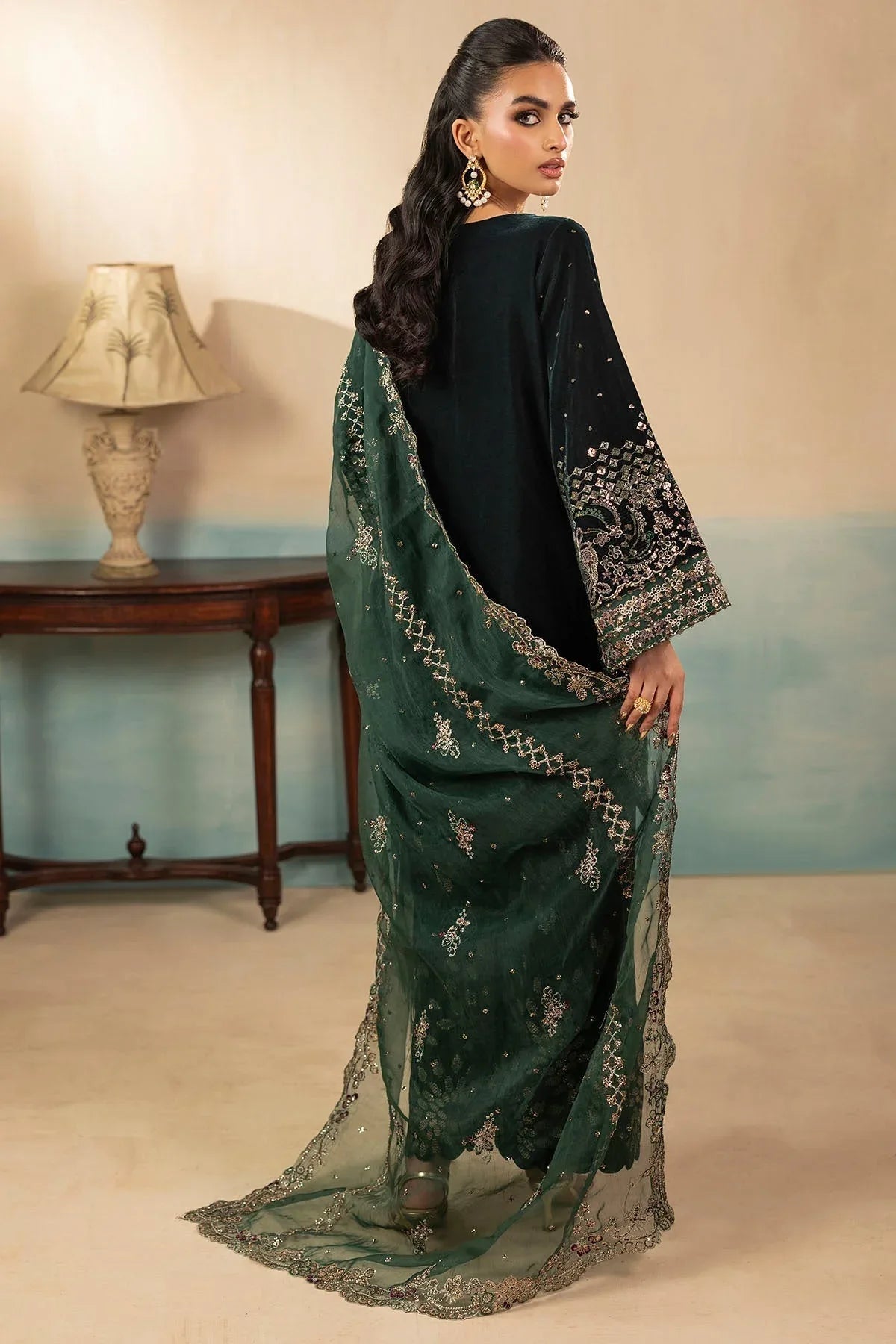Motifz | Premium Winter 25 | 5666-AELLA - Aqsa Fabrics