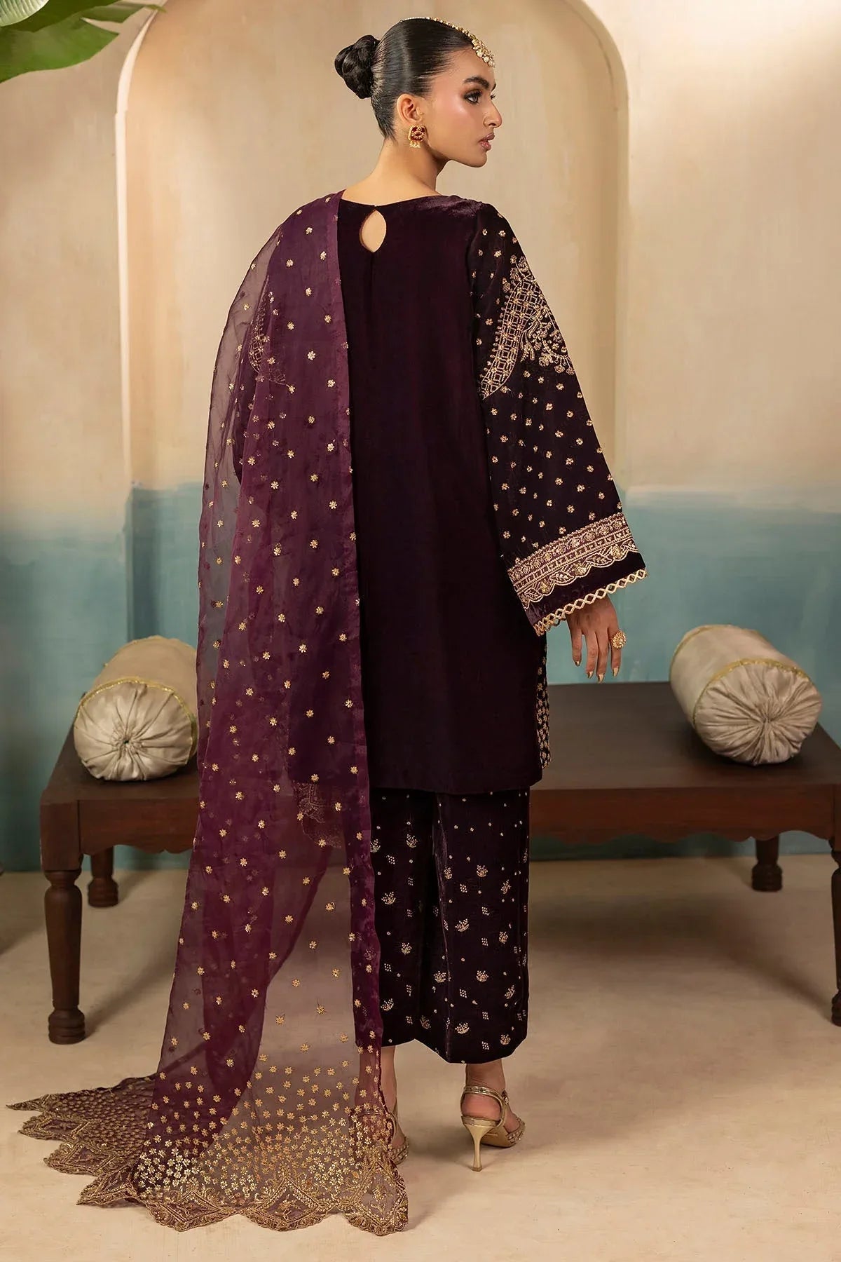 Motifz | Premium Winter 25 | 5668-CORAL - Aqsa Fabrics