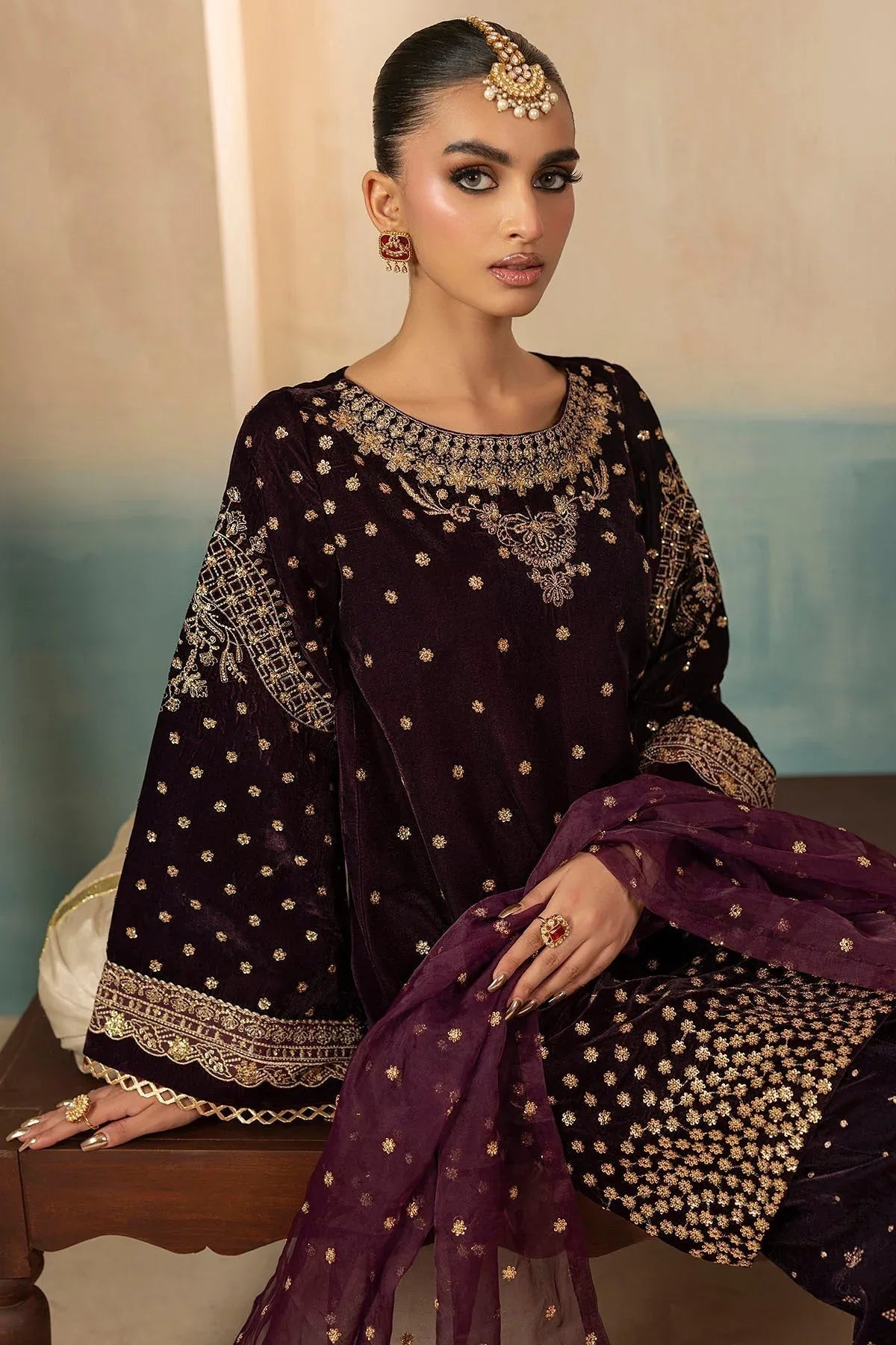 Motifz | Premium Winter 25 | 5668-CORAL - Aqsa Fabrics