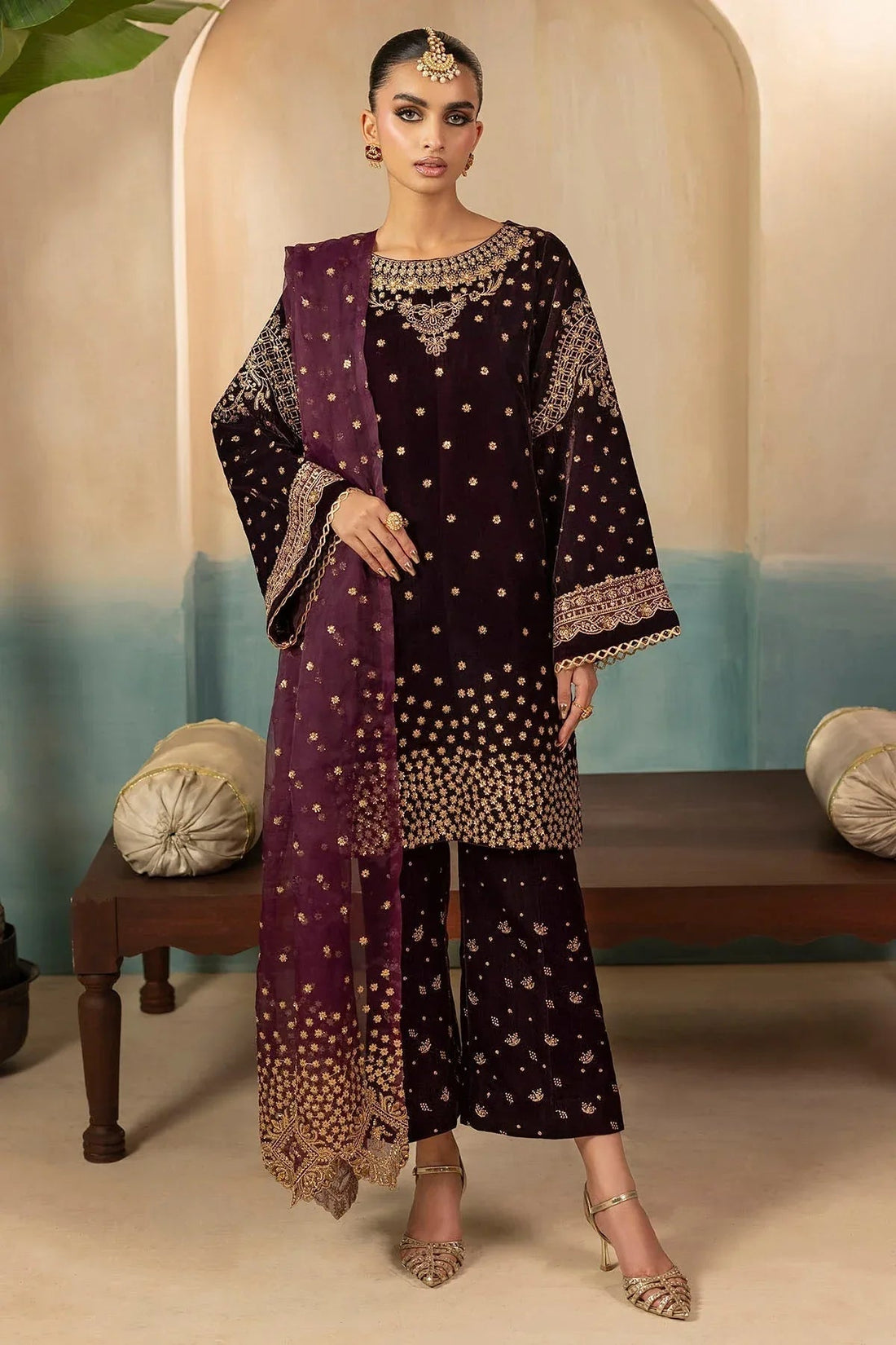 Motifz | Premium Winter 25 | 5668-CORAL - Aqsa Fabrics