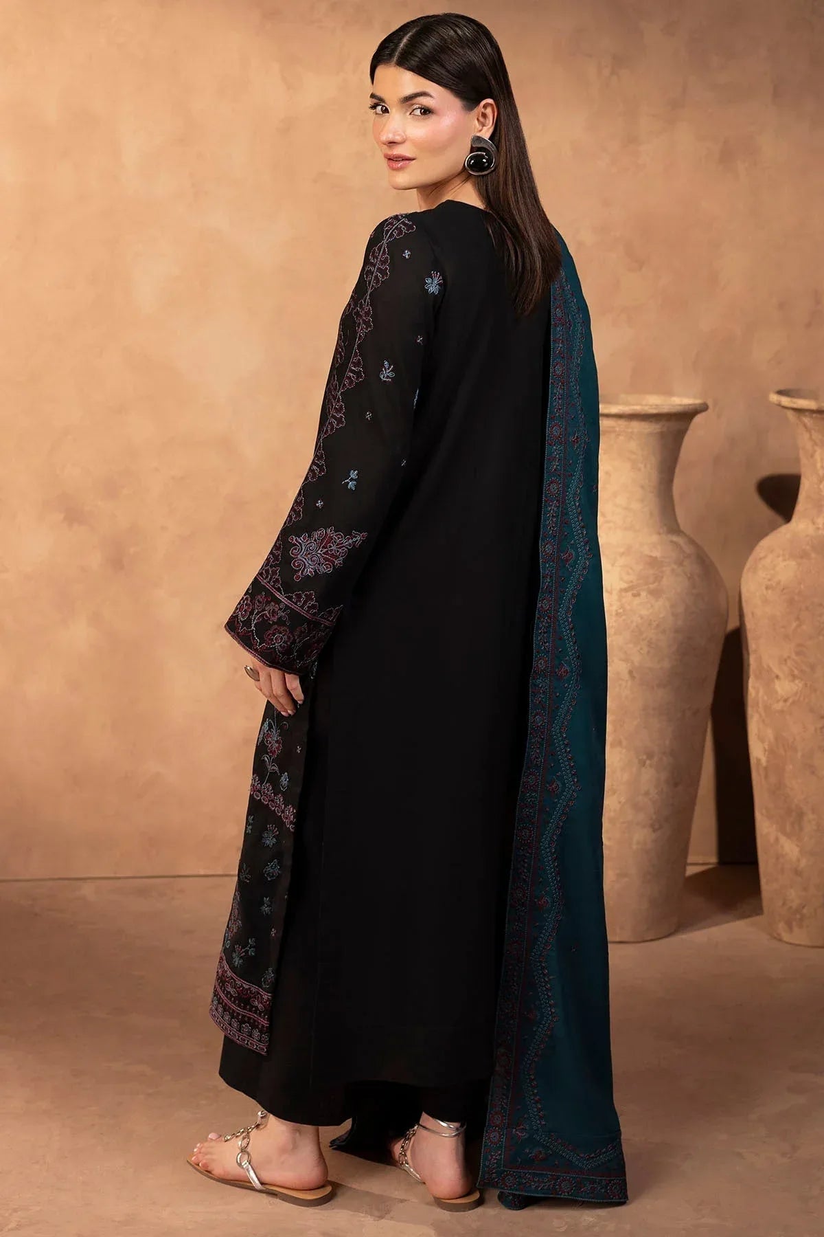 Motifz | Premium Winter 25 | 5680-SIERRA - Aqsa Fabrics