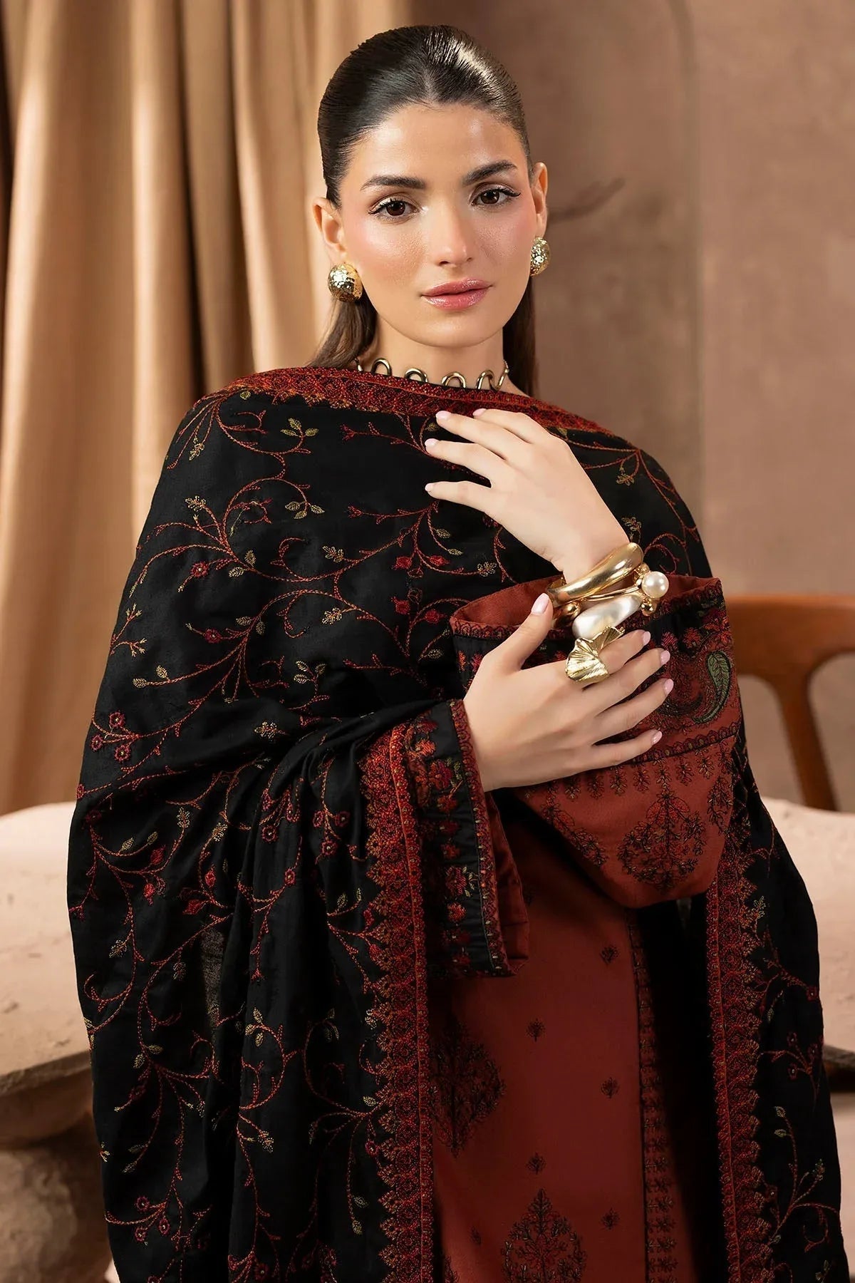 Motifz | Premium Winter 25 | 5685-ALYSSA - Aqsa Fabrics