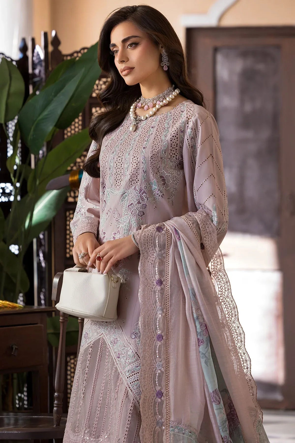 5916-CLEO EMBROIDERED LAWN UNSTITCHED