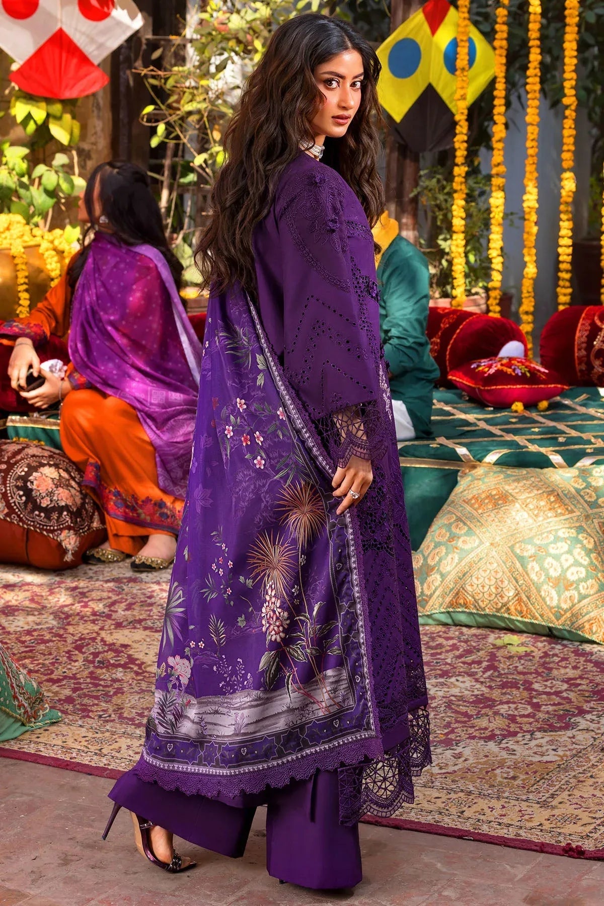 5935-ARINA EMBROIDERED LAWN UNSTITCHED