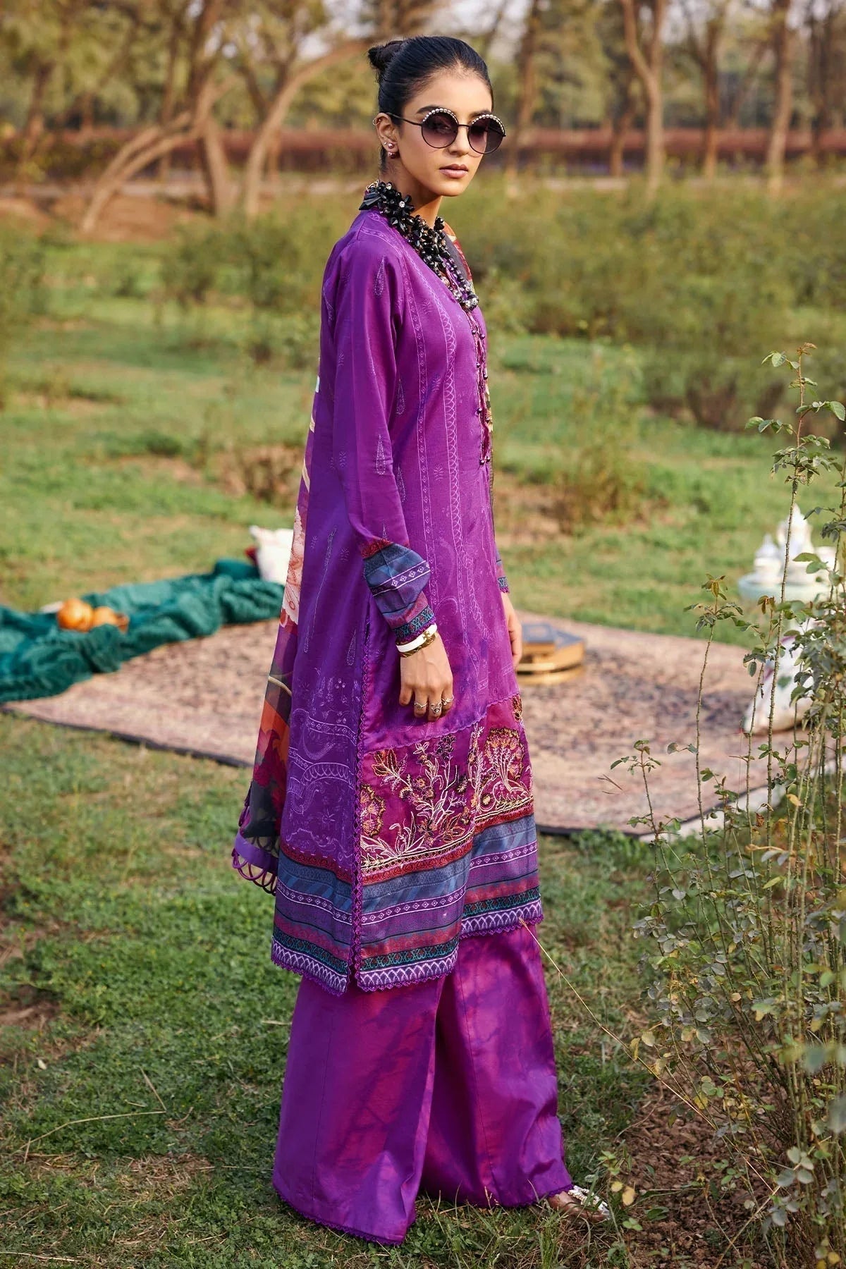 Motifz | Umang Lawn | 3547-ELIF - Aqsa Fabrics