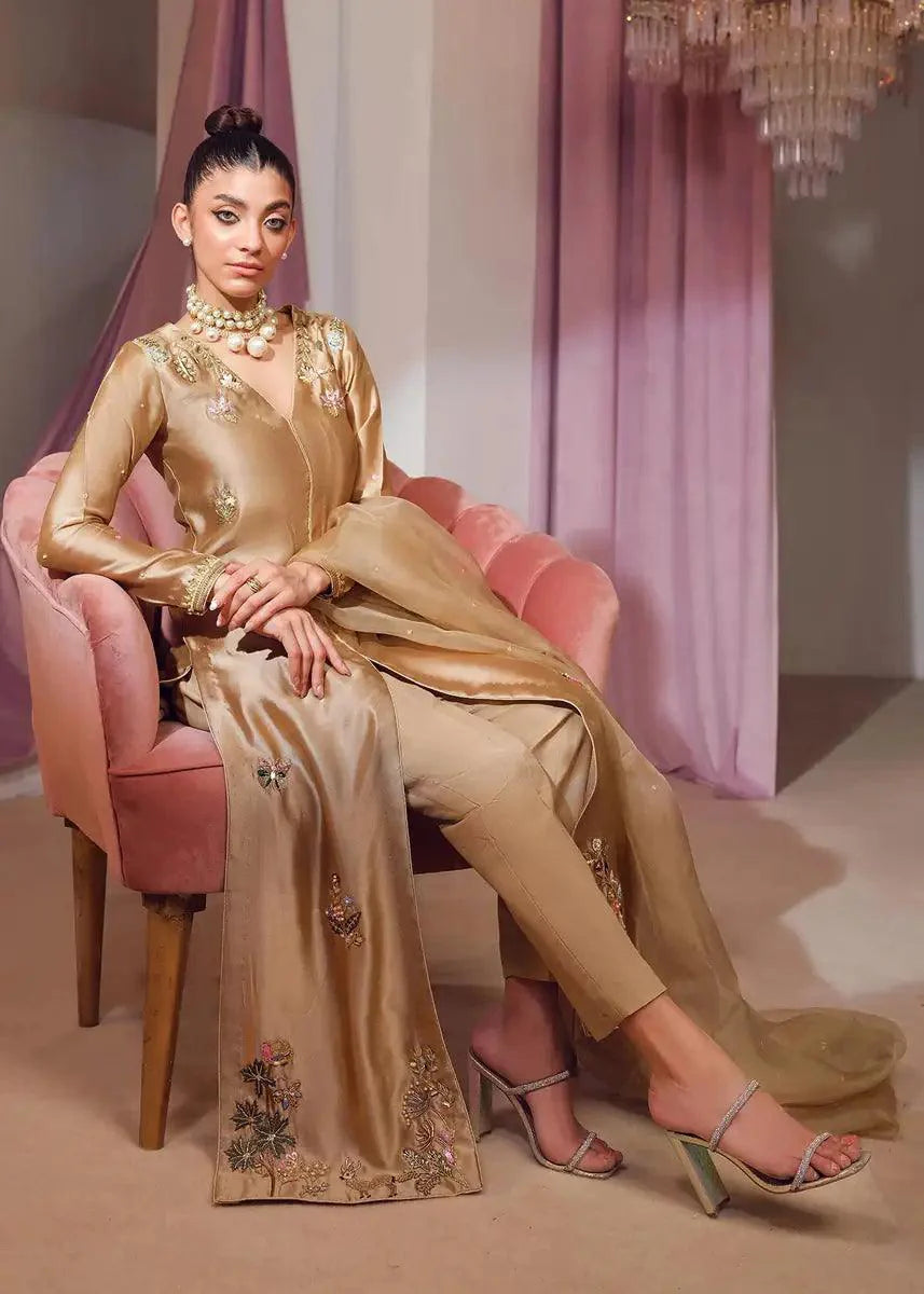 Mahum Asad | Forever and Ever Formals | Suave - Aqsa Fabrics