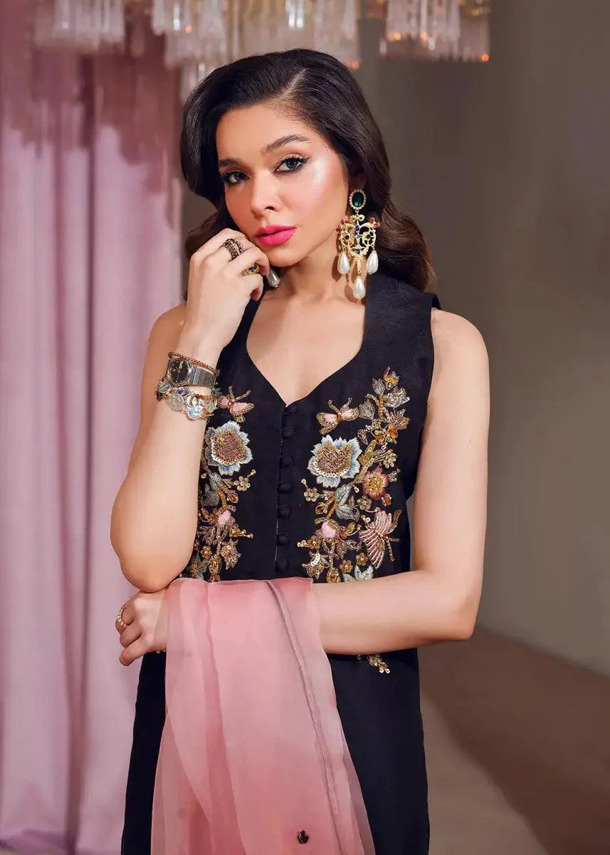 Mahum Asad | Forever and Ever Formals | Verve - Aqsa Fabrics
