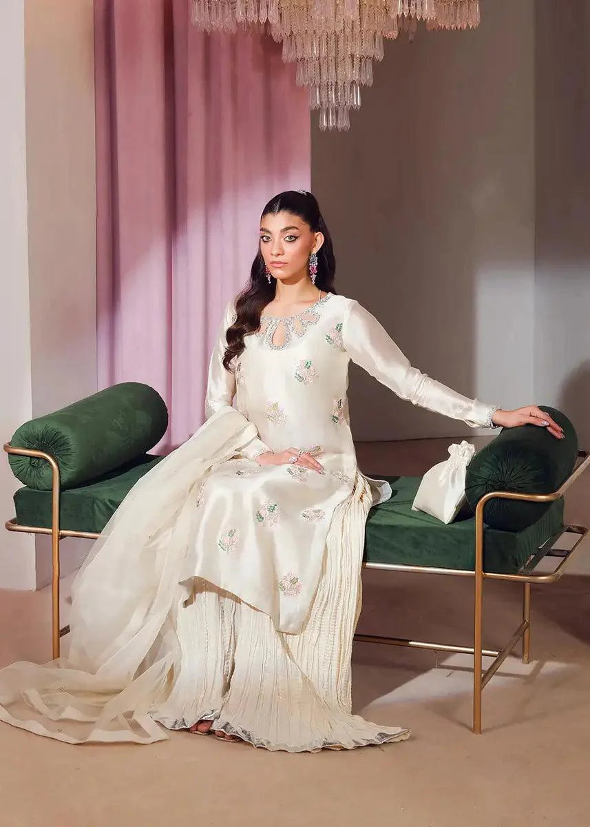 Mahum Asad | Forever and Ever Formals | Goddess - Aqsa Fabrics