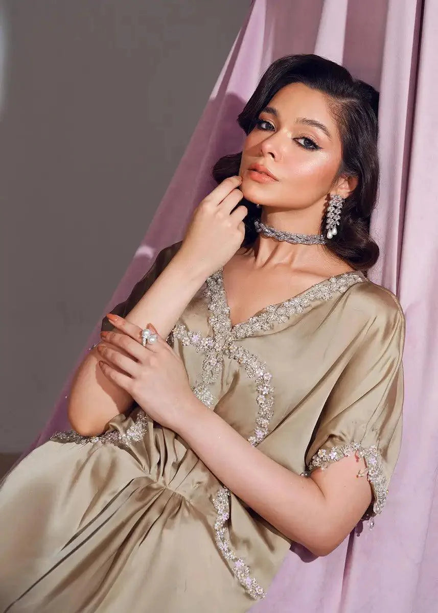 Mahum Asad | Forever and Ever Formals | Groove - Aqsa Fabrics