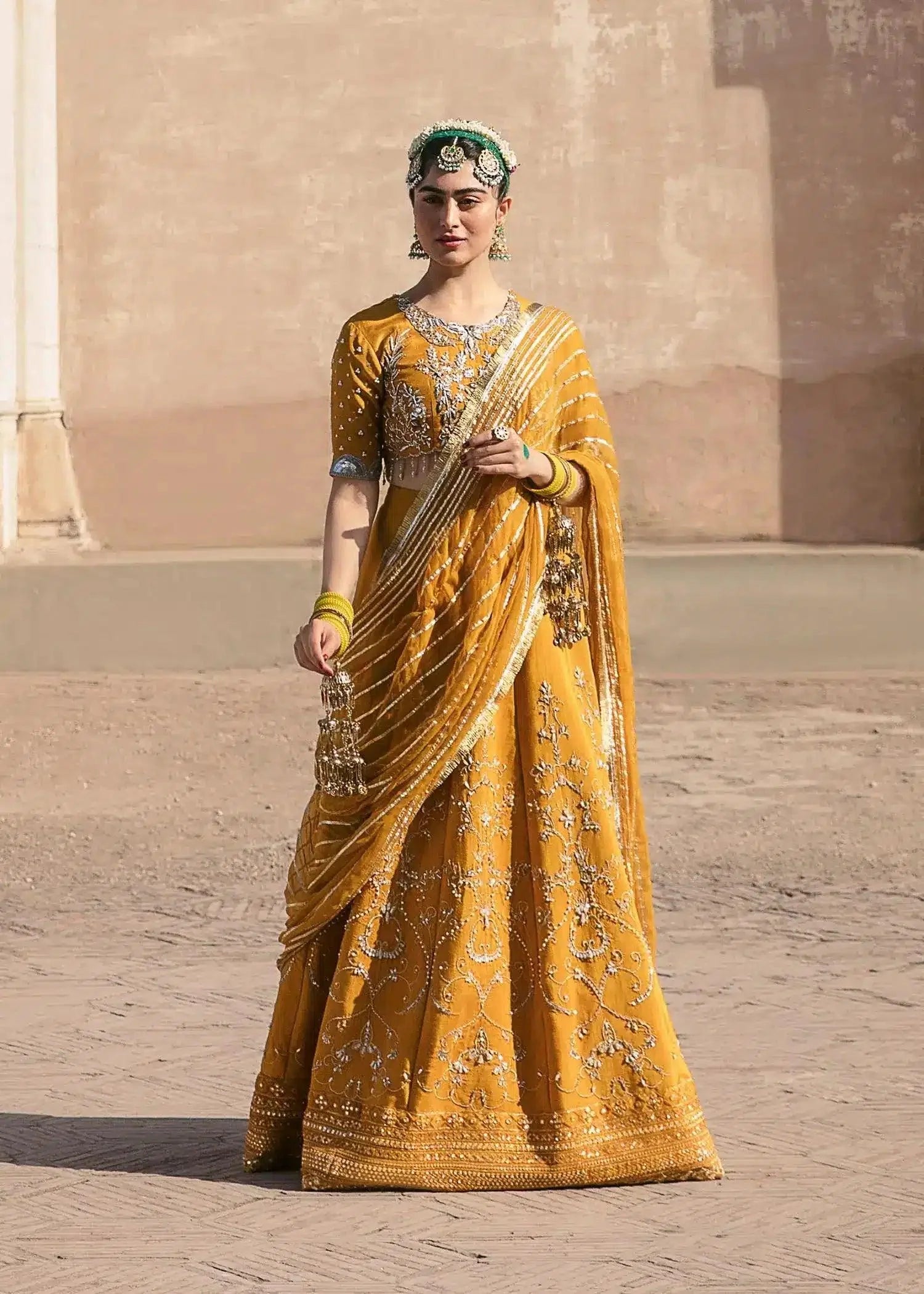 Mahum Asad | Gul Posh Luxury Formals 23 | Nazneen - Aqsa Fabrics