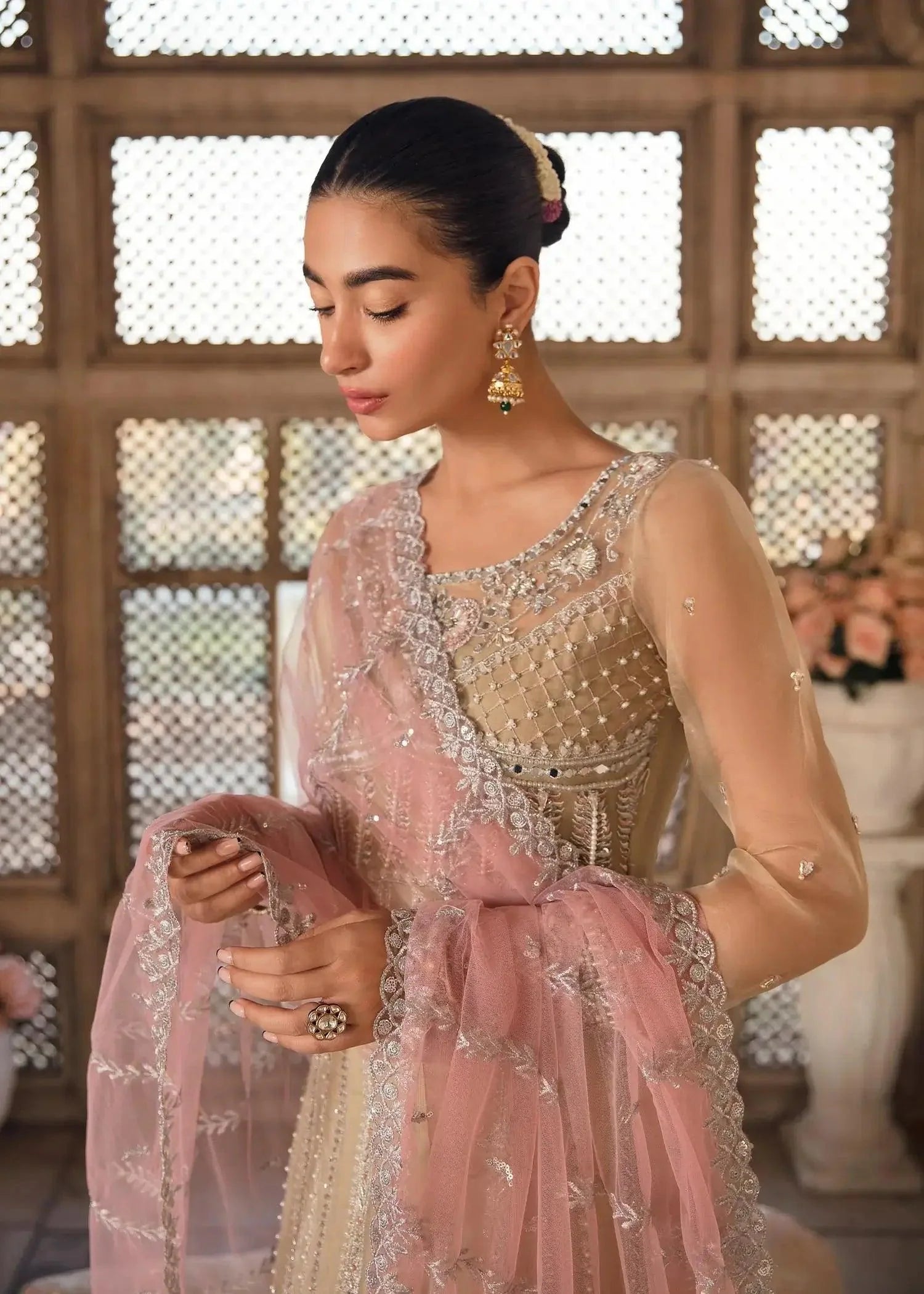 Mahum Asad | Gul Posh Luxury Formals 23 | Mahgul - Aqsa Fabrics