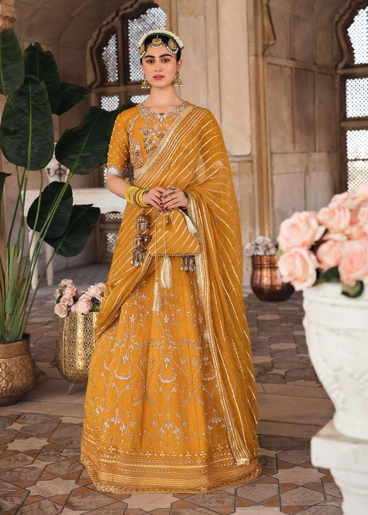 Mahum Asad | Gul Posh Luxury Formals 23 | Nazneen - Aqsa Fabrics