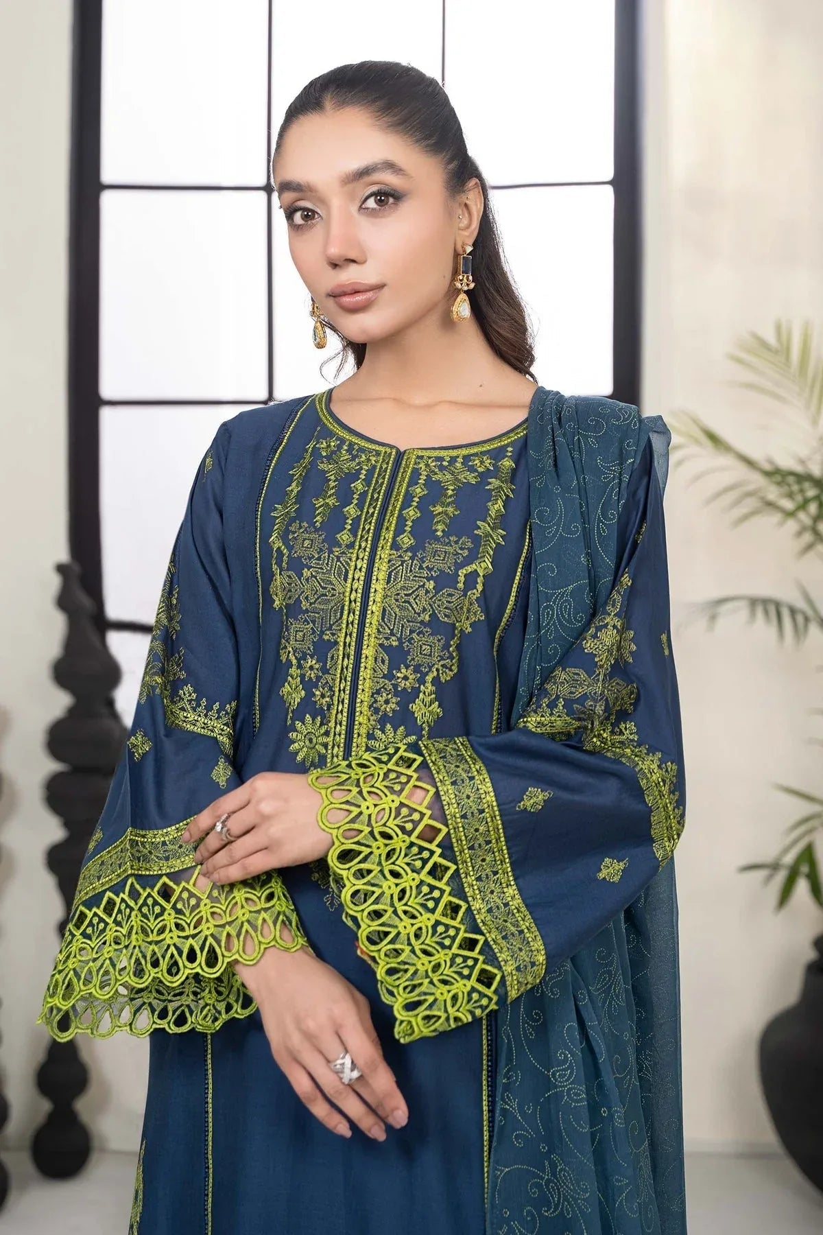 Maria B | Casual Pret 2024 | DW-EF24-103 - Aqsa Fabrics
