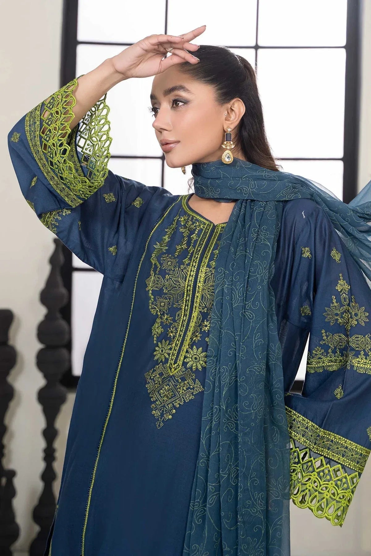 Maria B | Casual Pret 2024 | DW-EF24-103 - Aqsa Fabrics