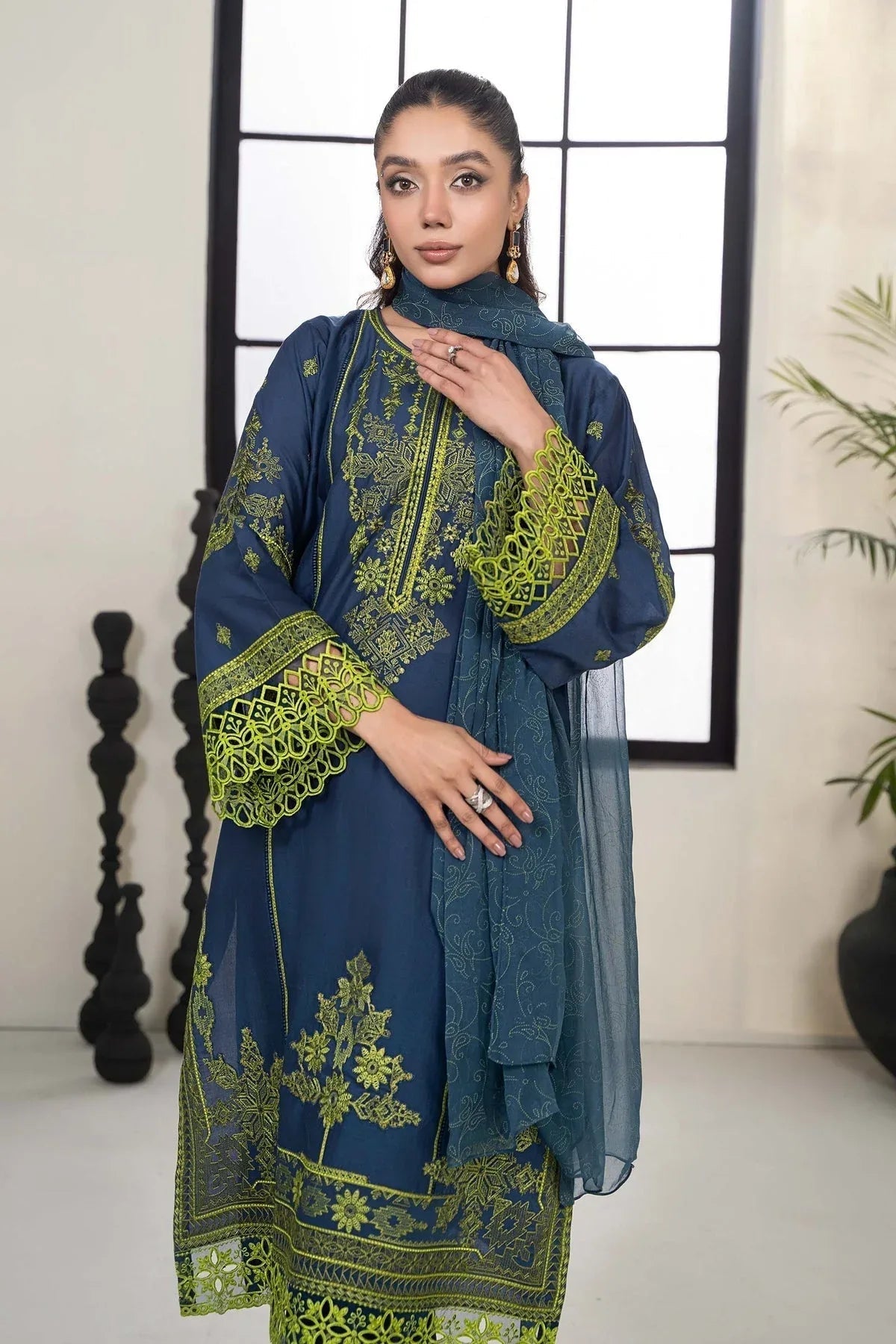 Maria B | Casual Pret 2024 | DW-EF24-103 - Aqsa Fabrics