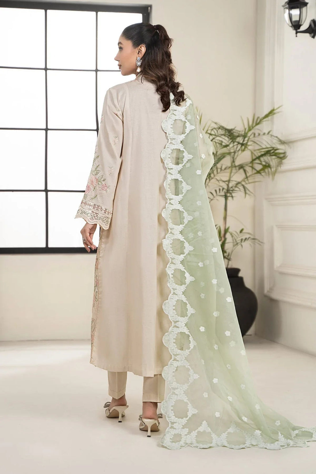 Maria B | Casual Pret 2024 | DW-EF24-33 - Aqsa Fabrics