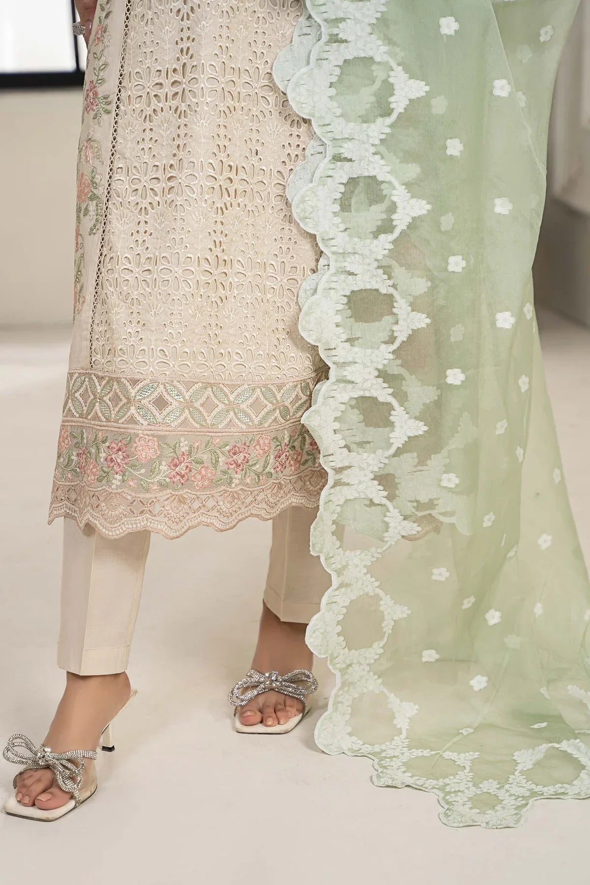Maria B | Casual Pret 2024 | DW-EF24-33 - Aqsa Fabrics