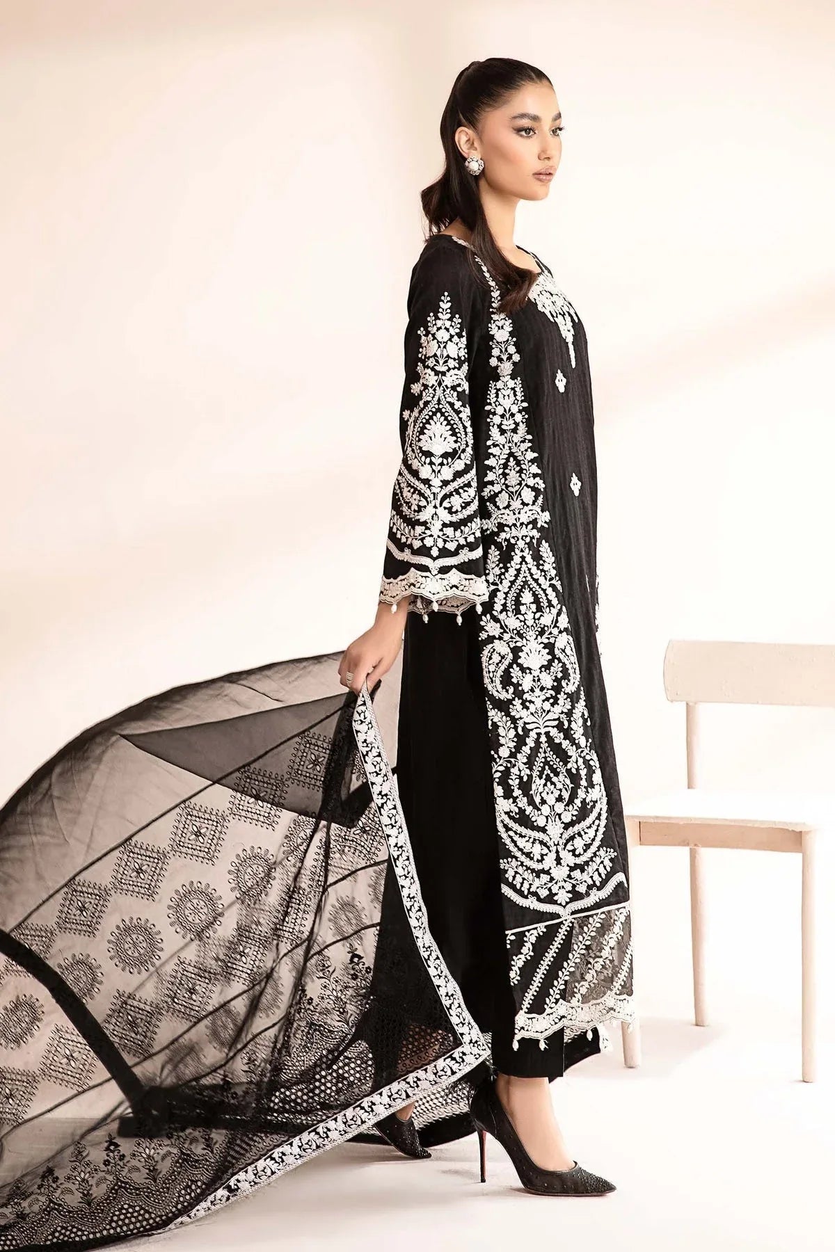 Maria B | Casual Pret 2024 | DW-MN24-04 - Aqsa Fabrics