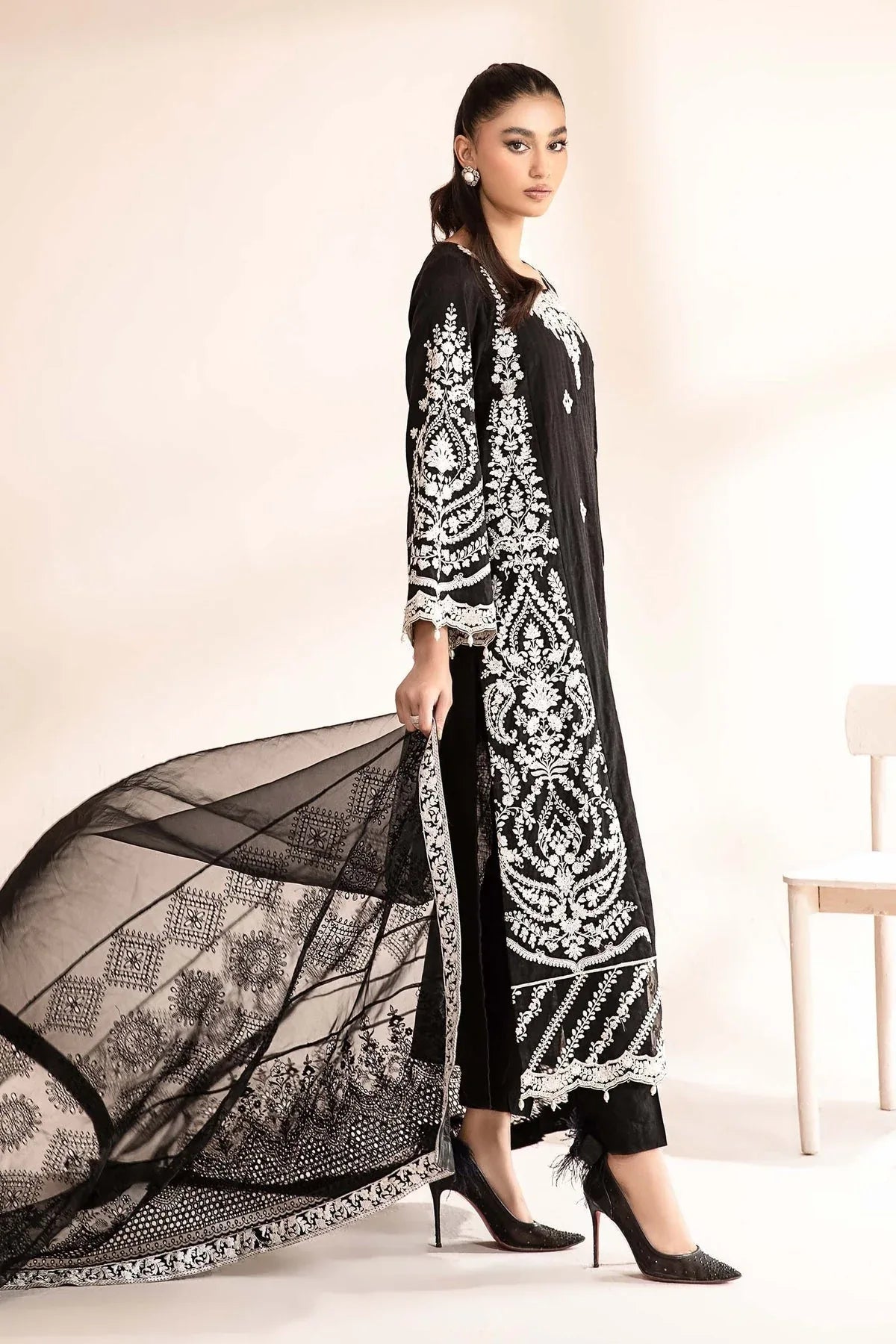 Maria B | Casual Pret 2024 | DW-MN24-04 - Aqsa Fabrics