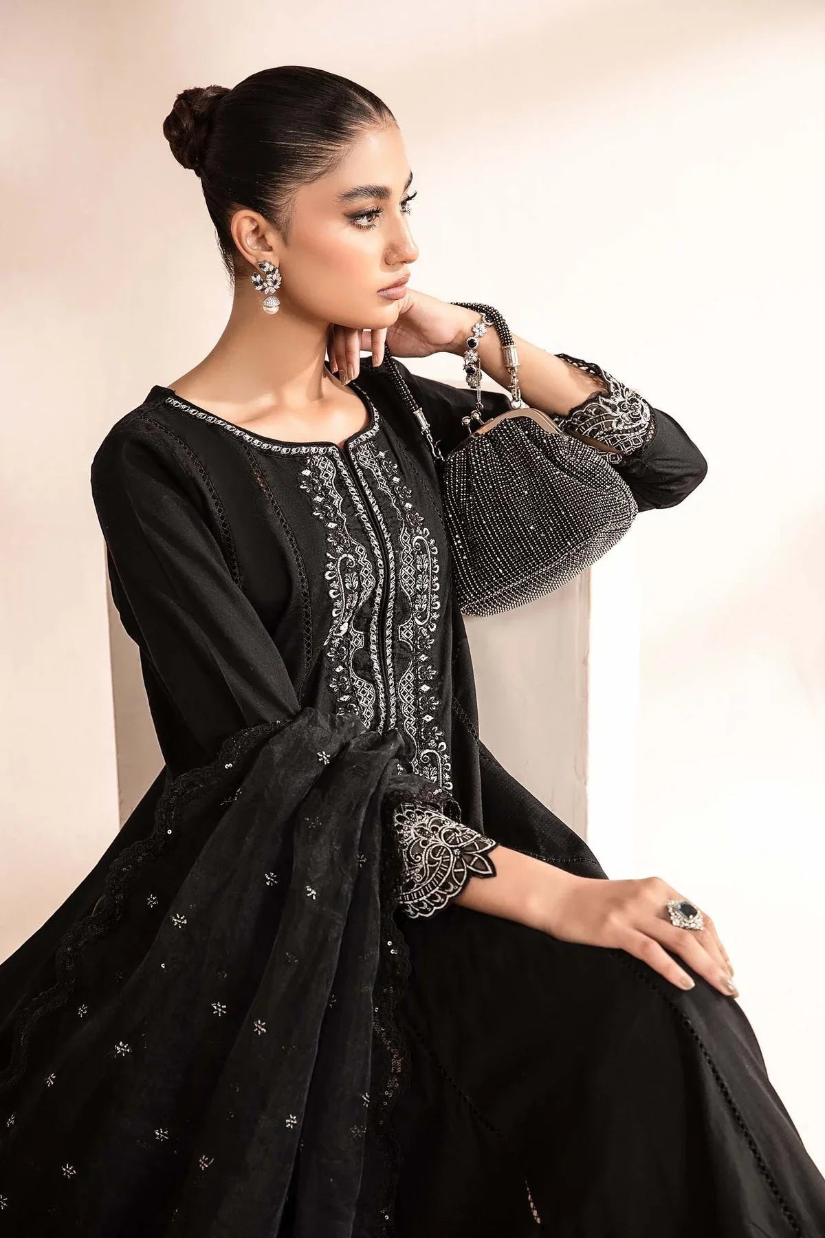 Maria B | Casual Pret 2024 | DW-MN24-08 - Aqsa Fabrics