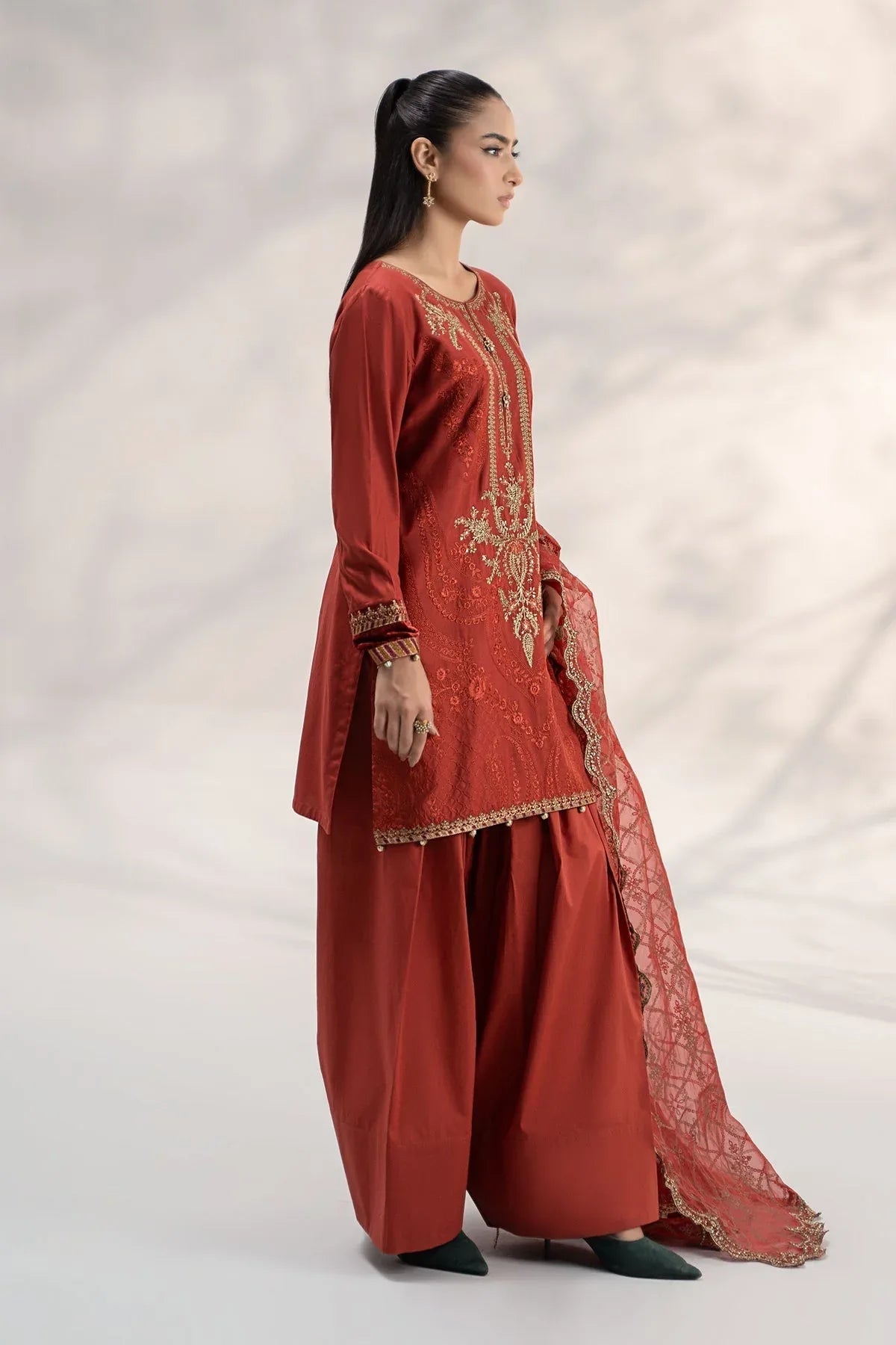 Maria B | Casual Pret 2024 | DW-W24-106 - Aqsa Fabrics