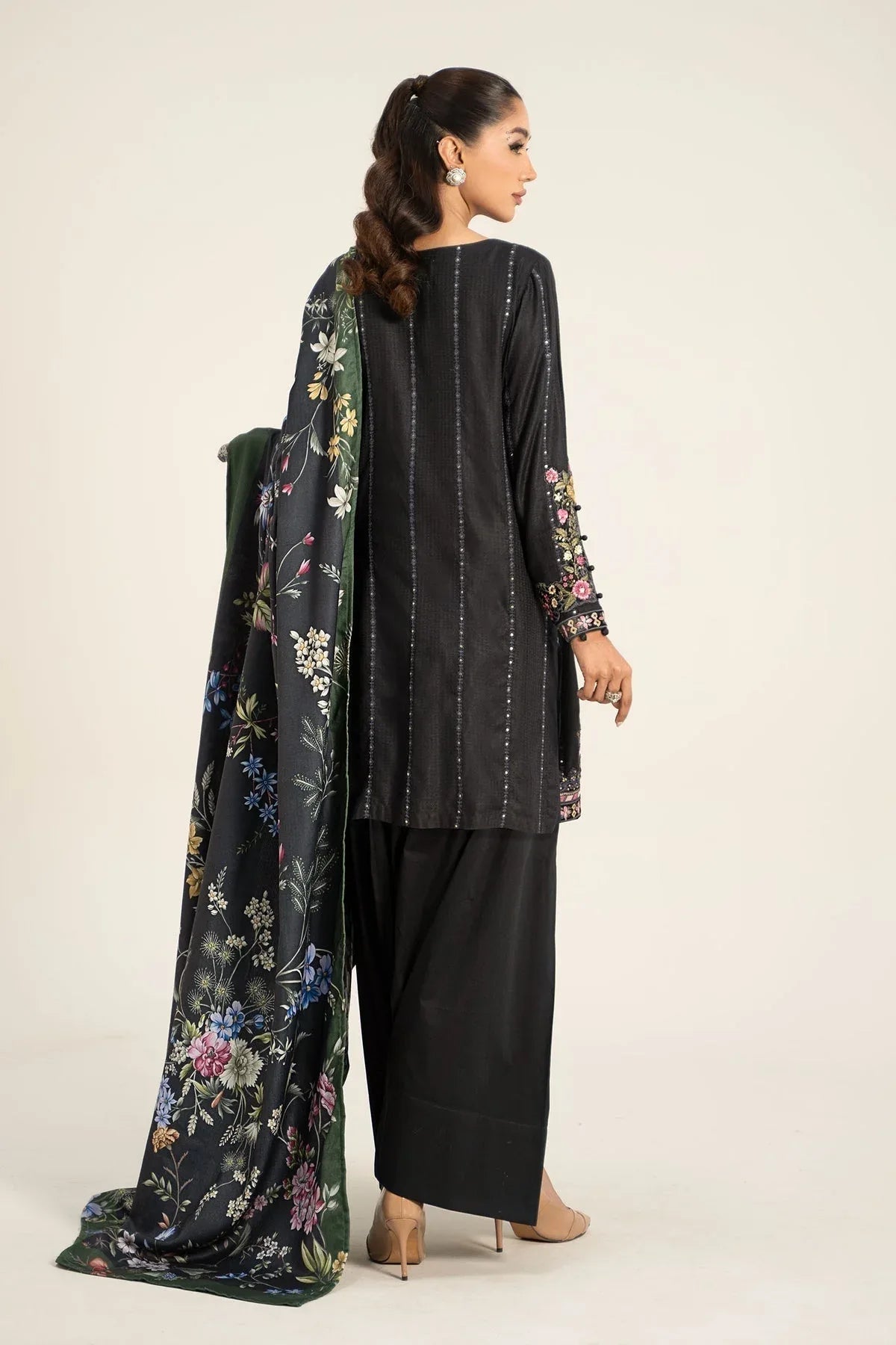 Maria B | Casual Pret 2024 | DW-W24-150 - Aqsa Fabrics