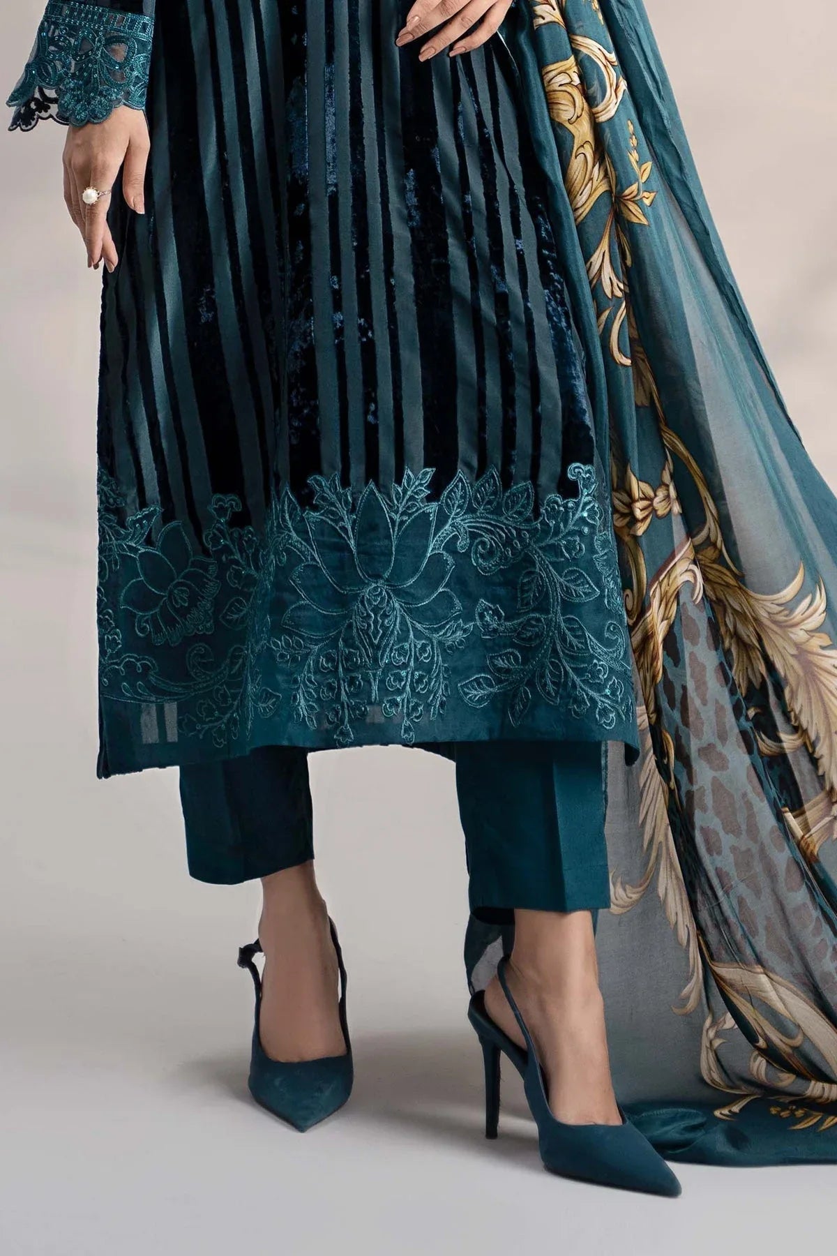 Maria B | Casual Pret 2024 |  DW-W24-173 - Aqsa Fabrics