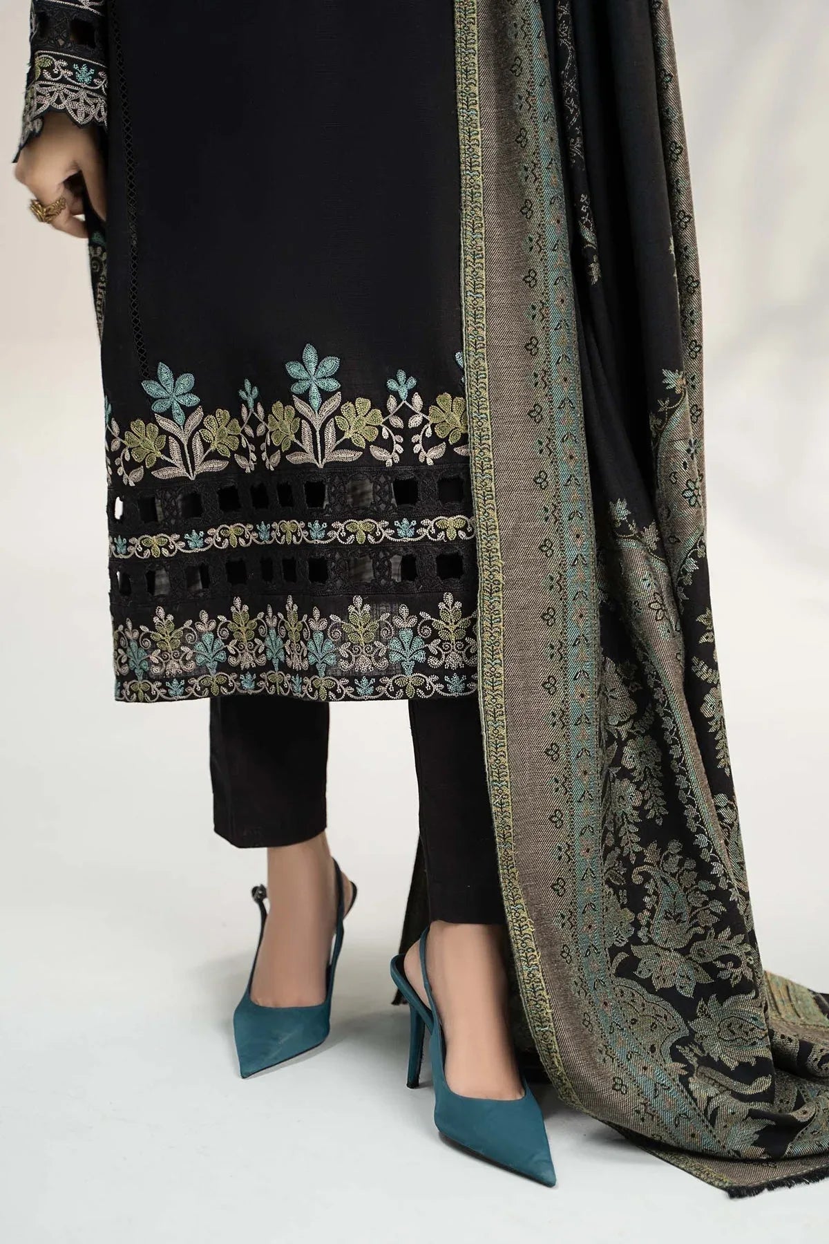 Maria B | Casual Pret 2024 |  DW-W24-19 - Aqsa Fabrics