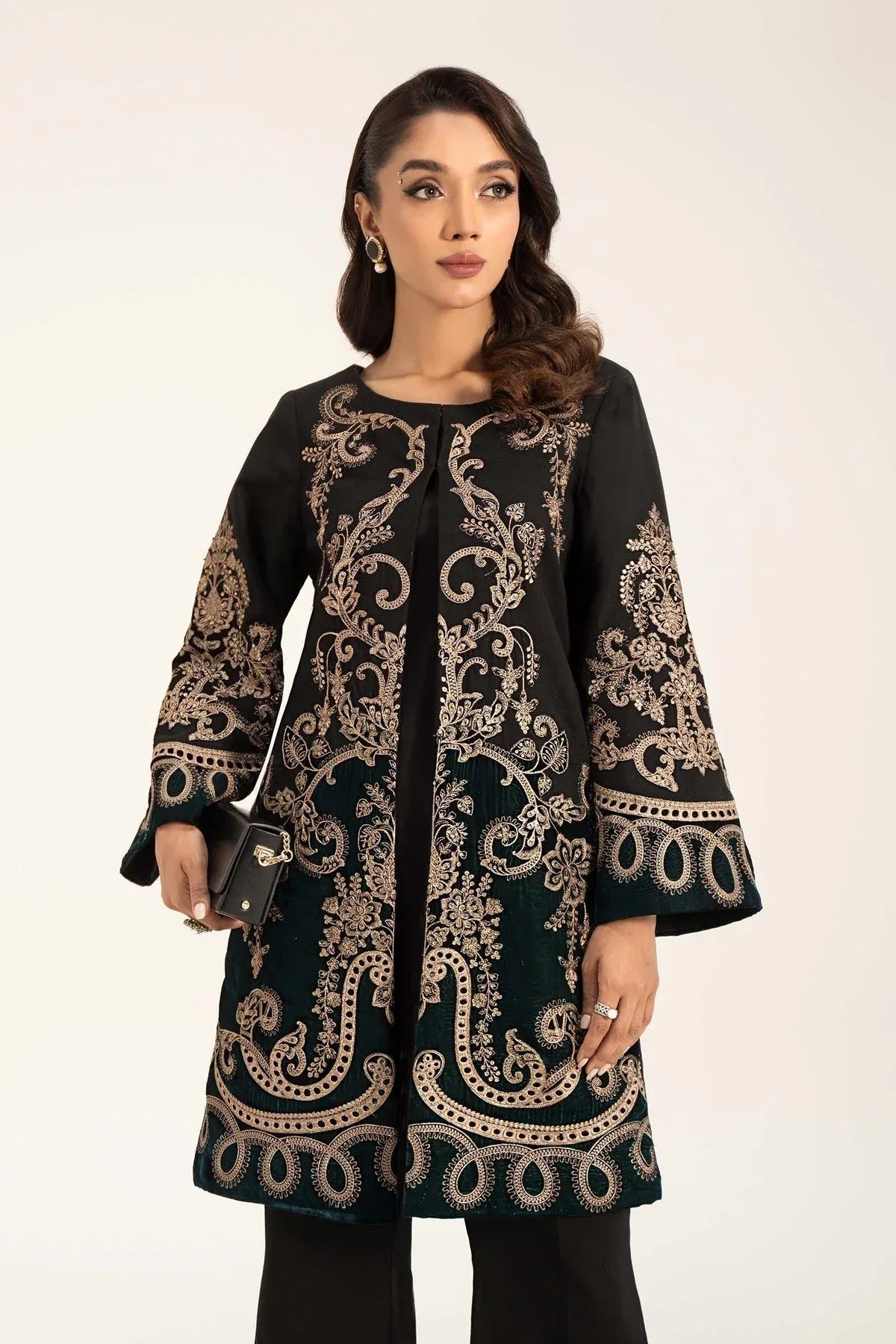 Maria B | Casual Pret 2024 | Khaddar Suit | DW-W24-113 - Aqsa Fabrics