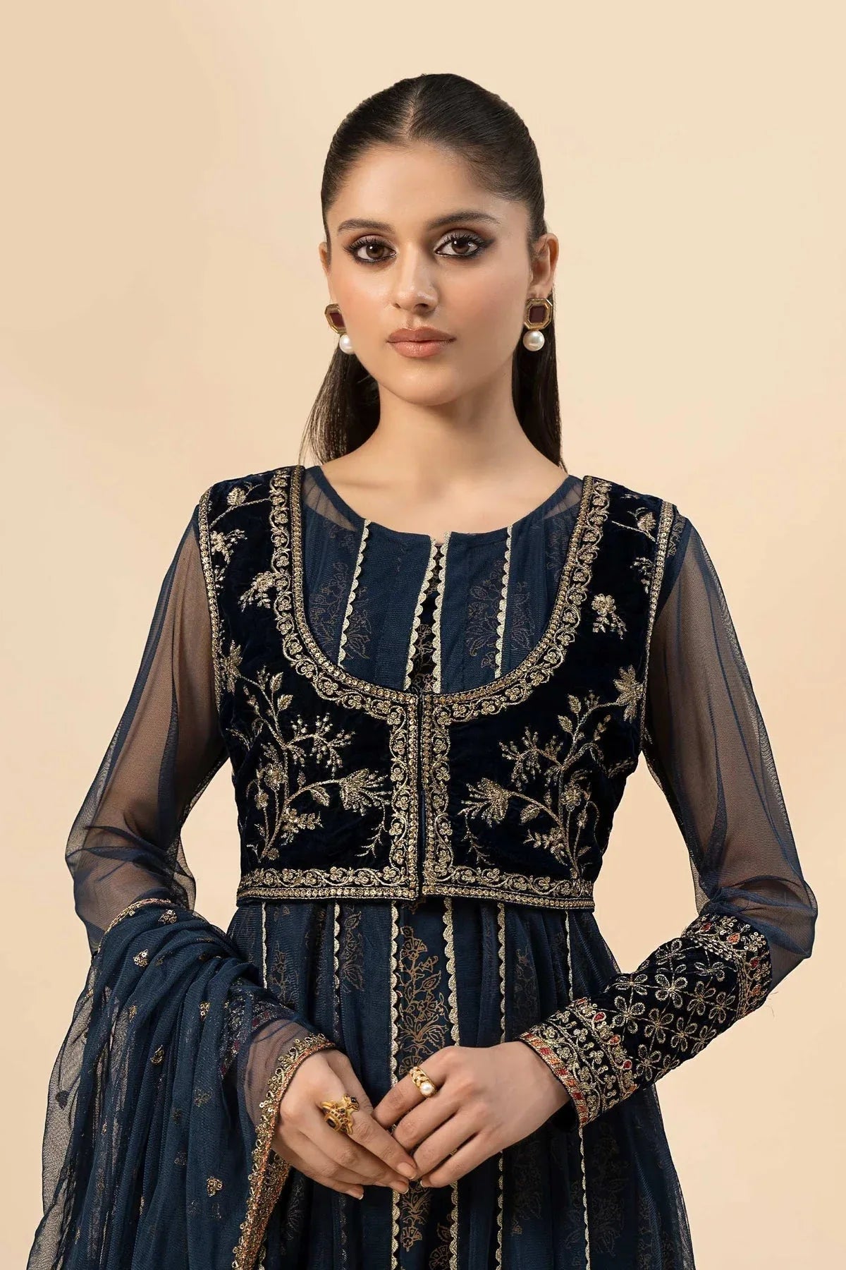 Maria B | Casual Pret 2024 | Khaddar Suit | DW-W24-151 - Aqsa Fabrics