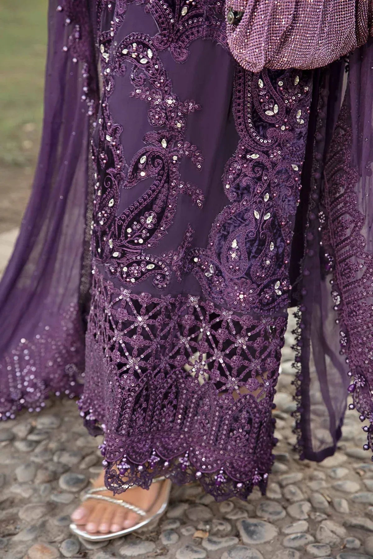 Maria B | Chiffon Formals 24 | Chiffon Suit | MPC-24-102 - Aqsa Fabrics