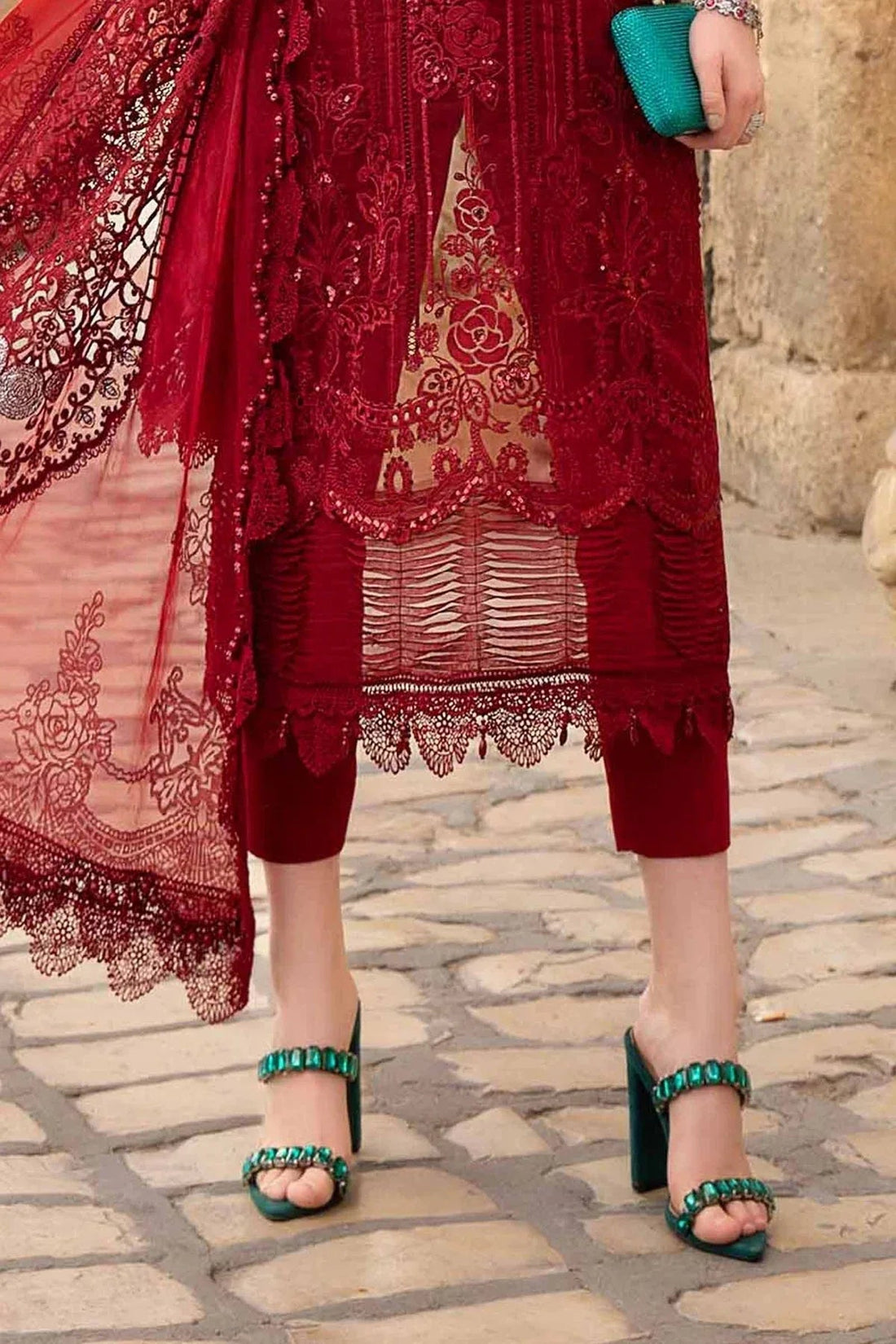 Maria B - D-2401-B - Lawn - Aqsa Fabrics