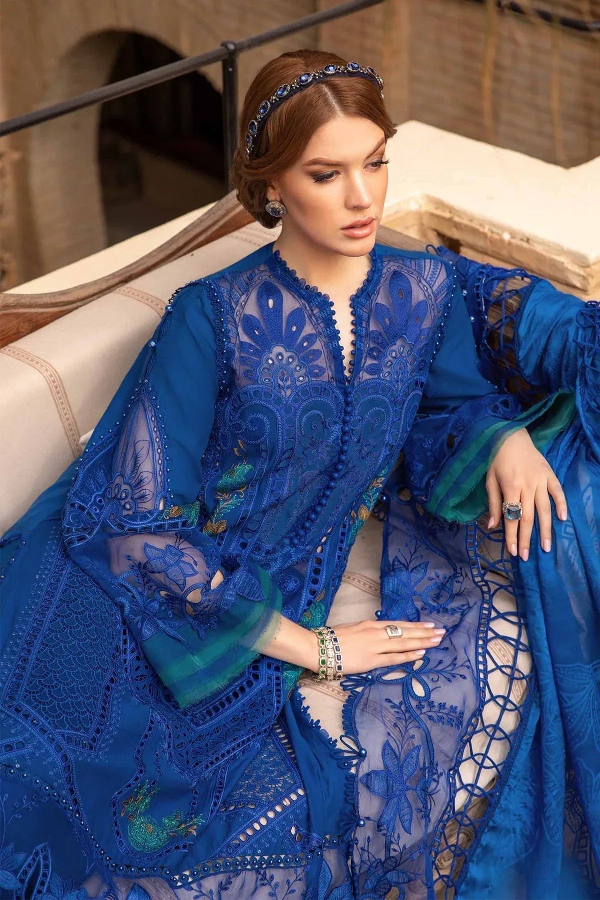 Maria B - D-2404-B - Lawn - Aqsa Fabrics